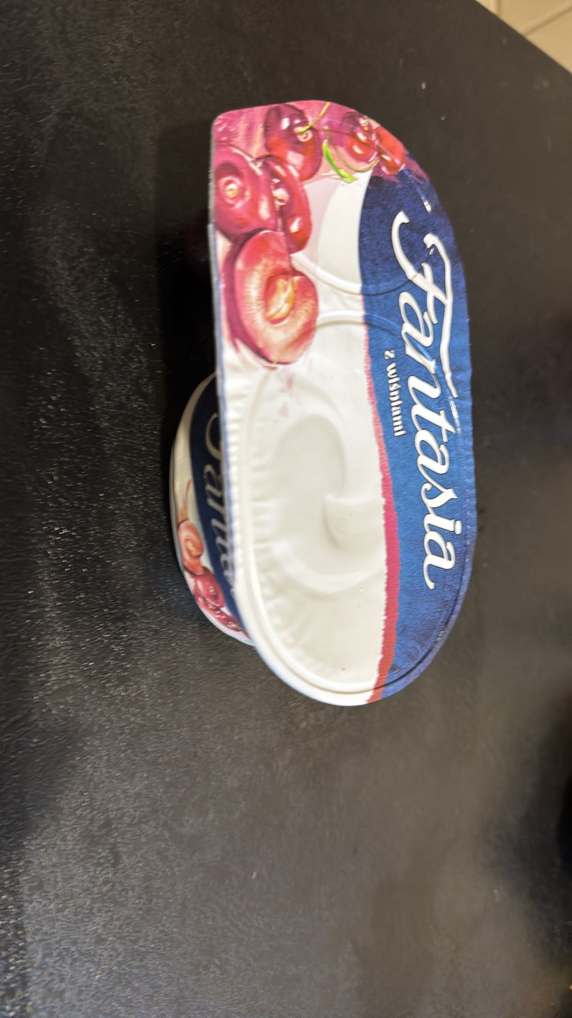 Fantasia jogurt z wiśniami