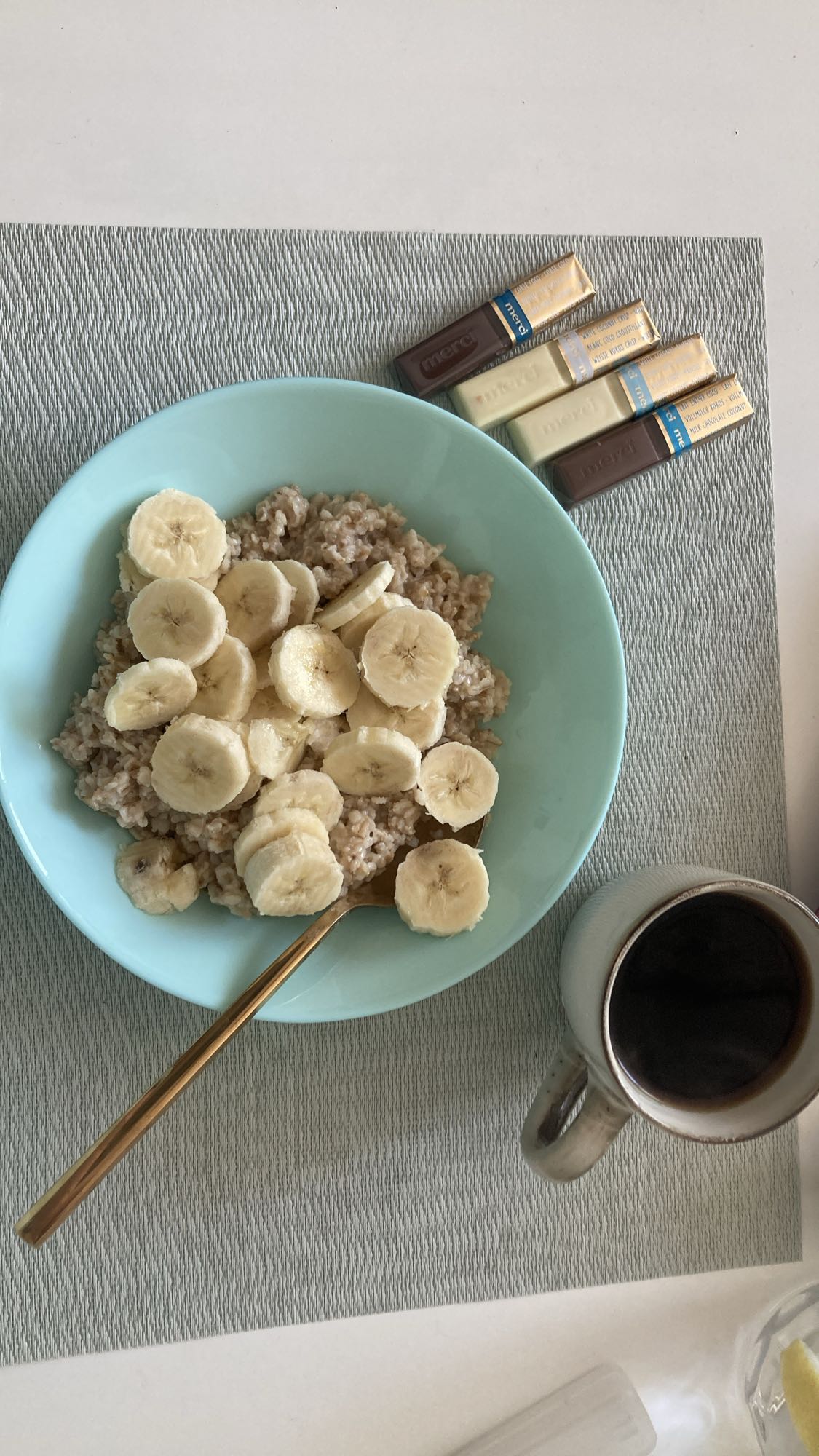 Banana Oatmeal & Coffee