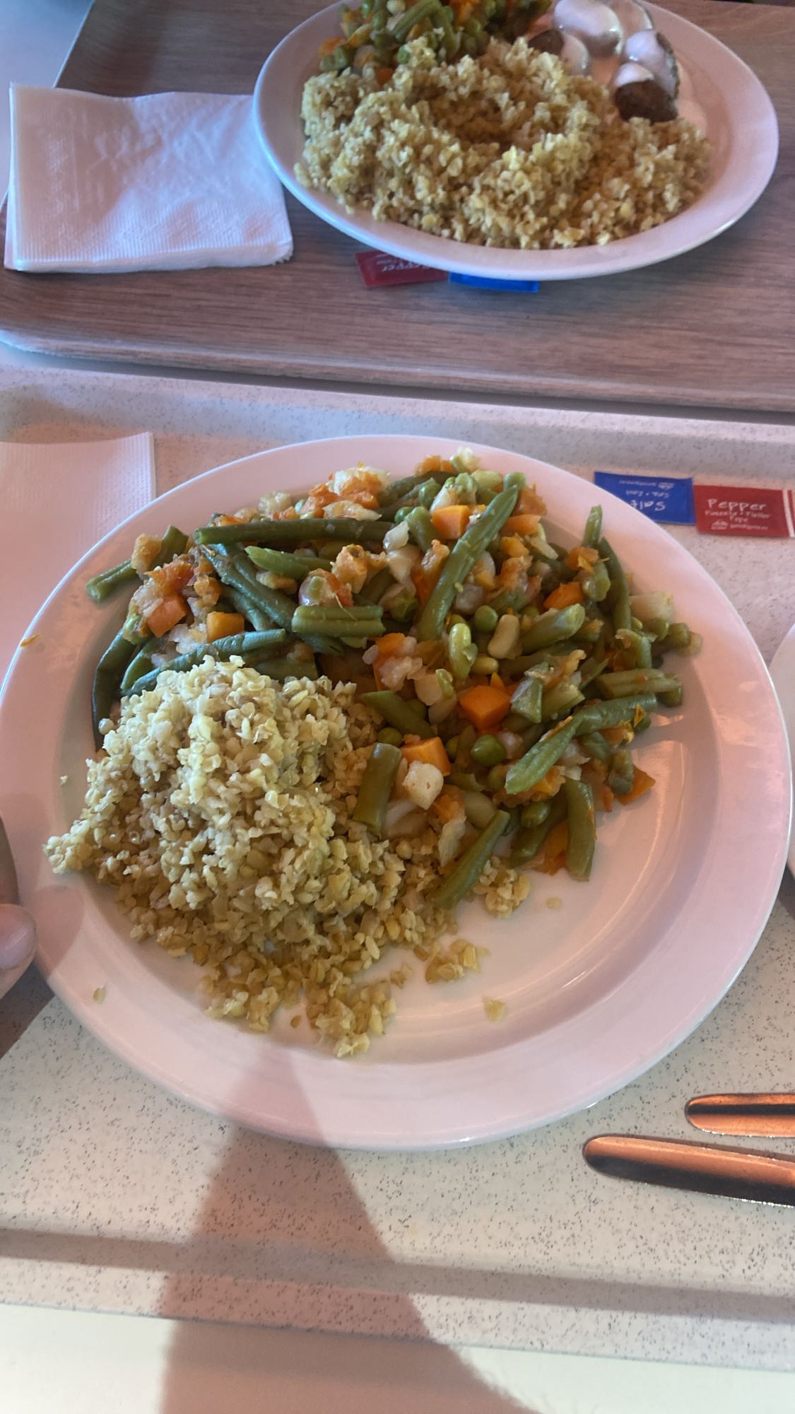 Bulgur and mixed vegetables