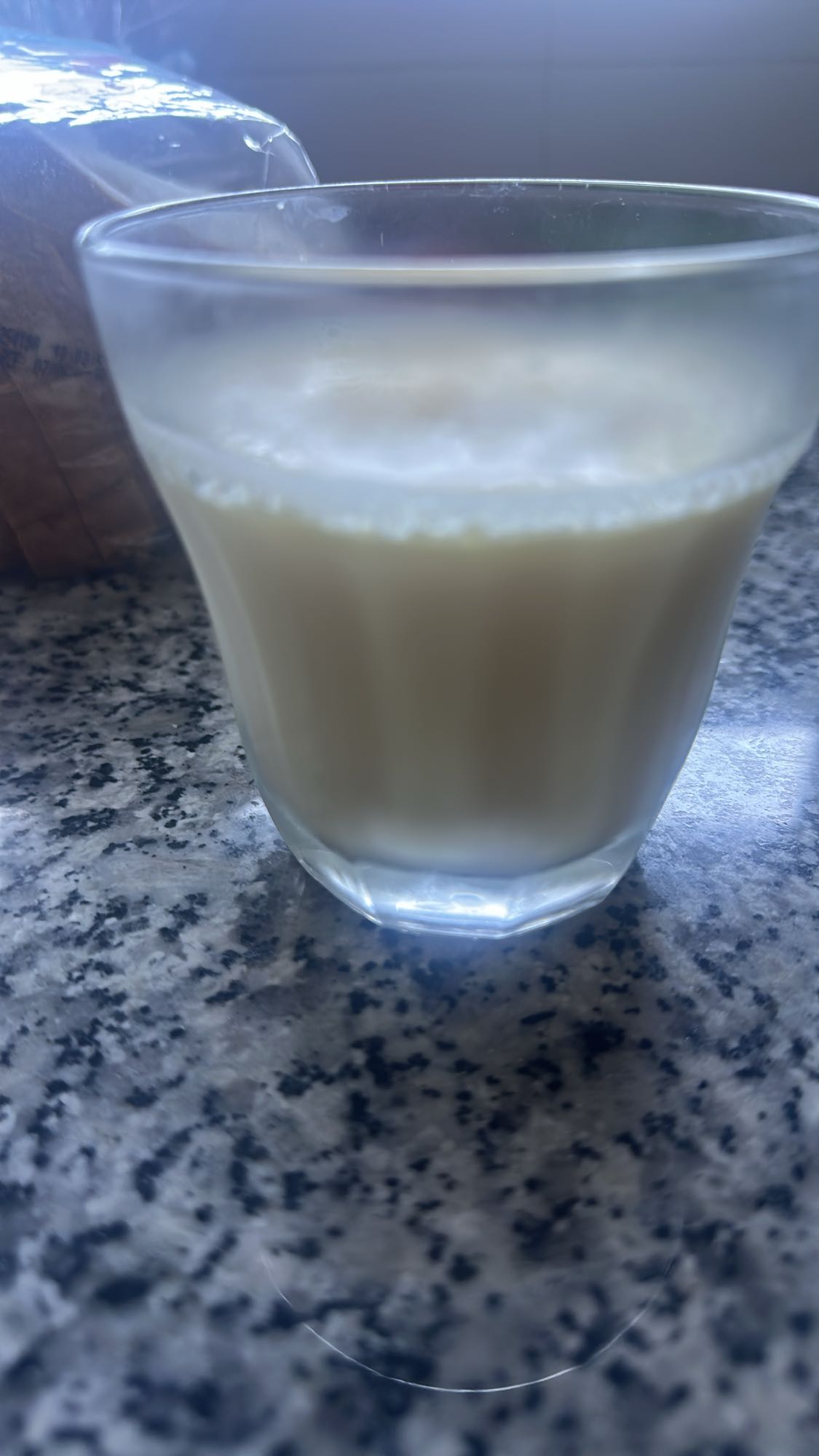 Vaso de leche semidesnatada sin lactosa