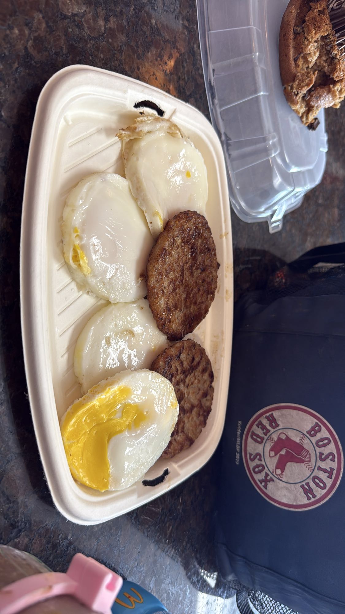 Oeufs et saucisses matin