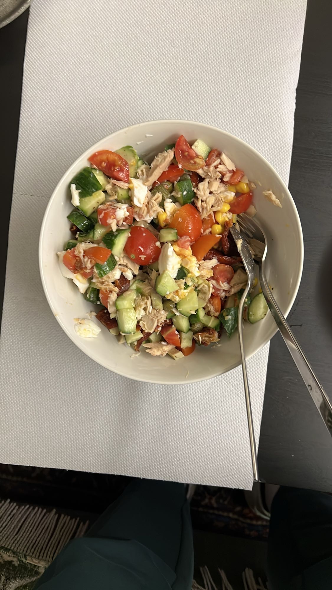Σαλάτα με τόνο και λαχανικά