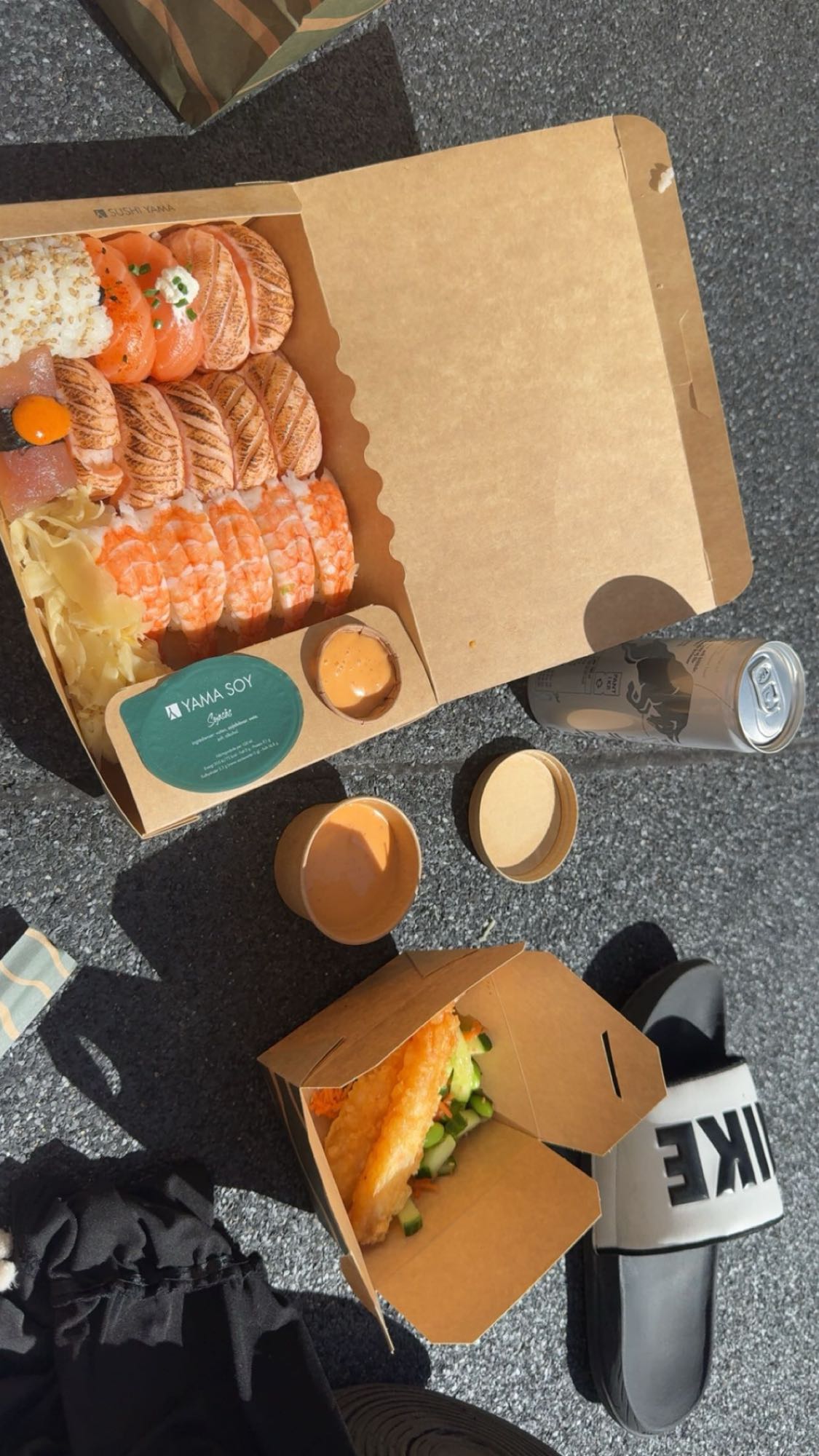 Sushi och tempura-låda