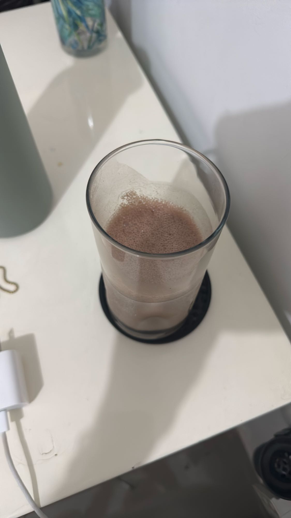 Vaso de leche con chocolate