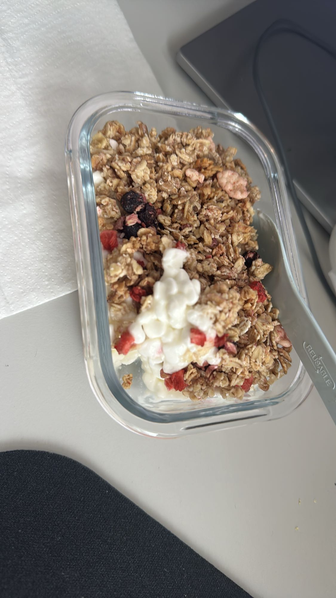 Keso med granola