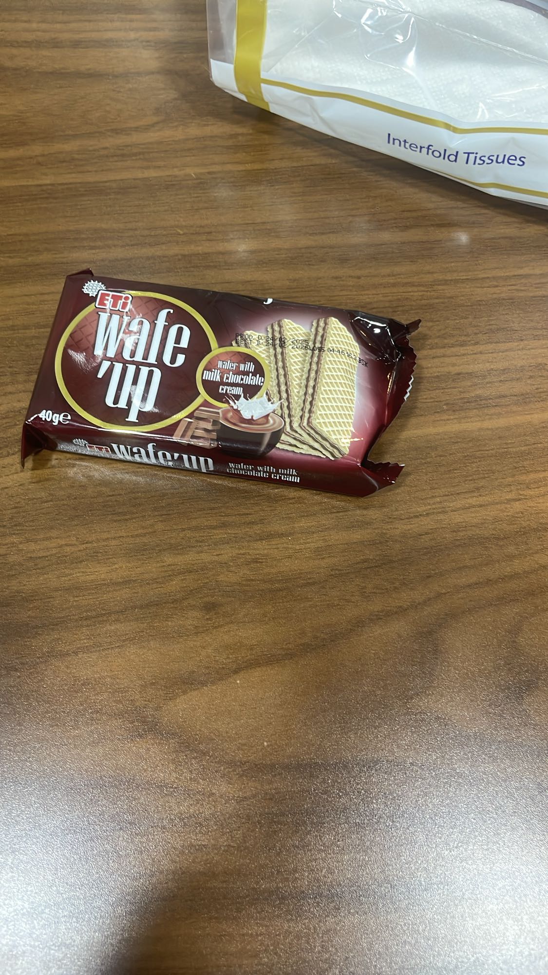 Wafer with Milk Chocolate