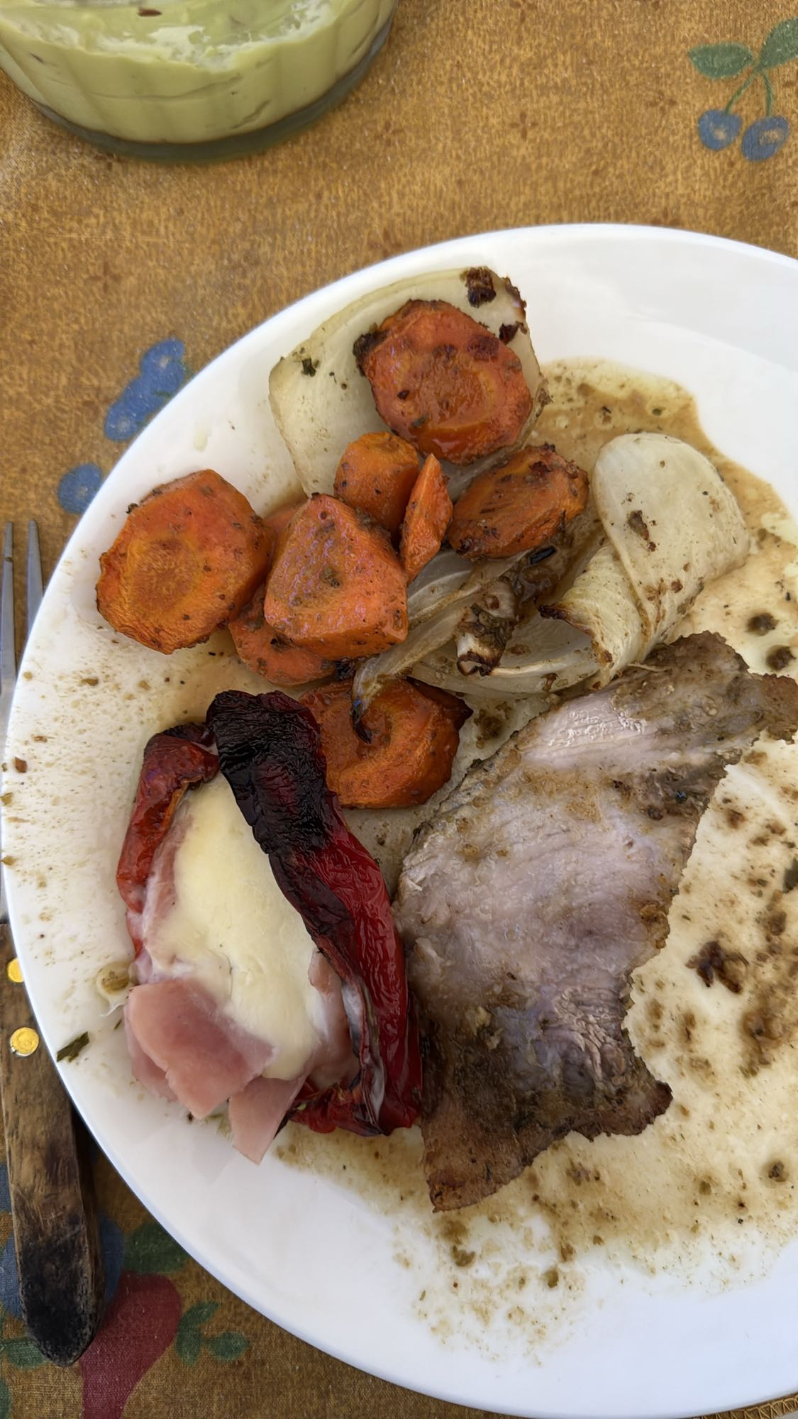 Carne asada con verduras