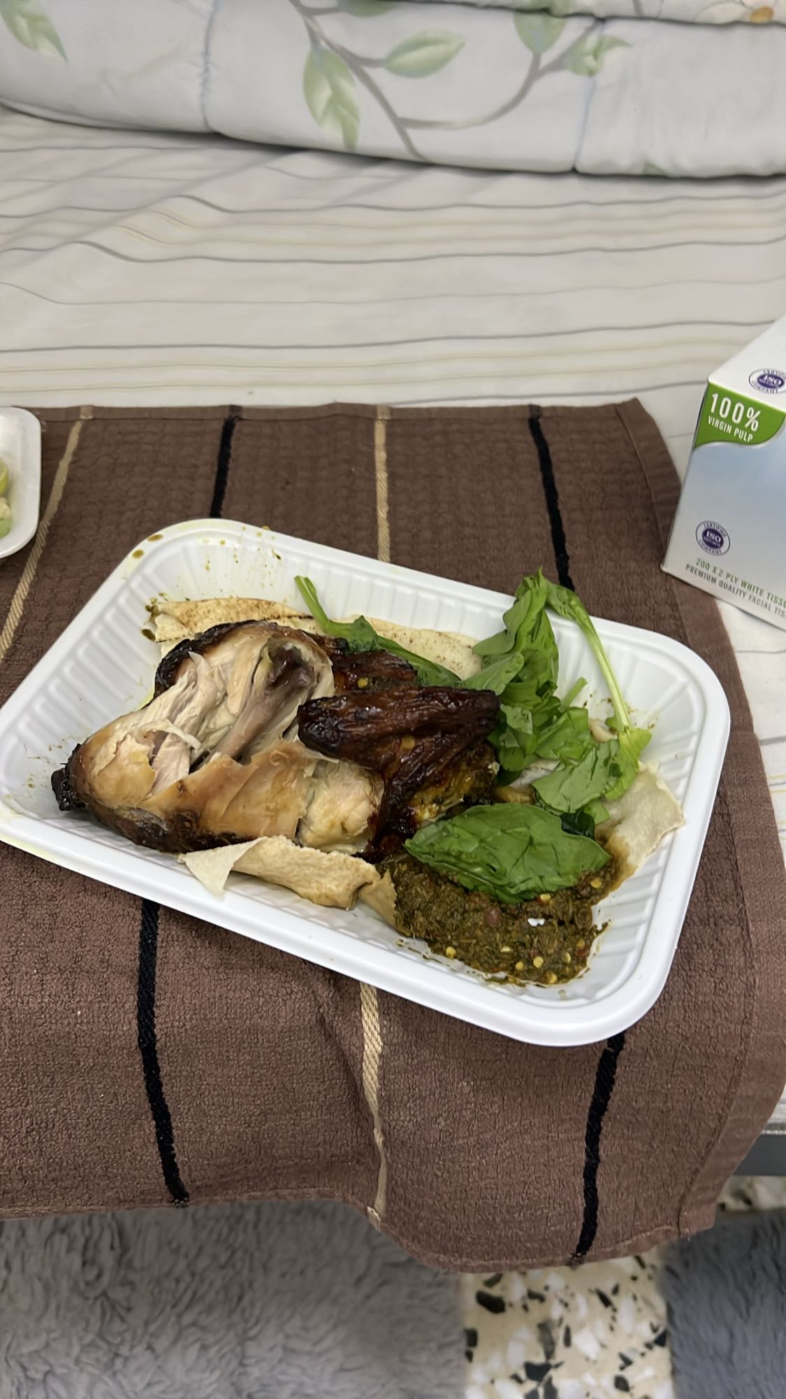 Grilled chicken with greens