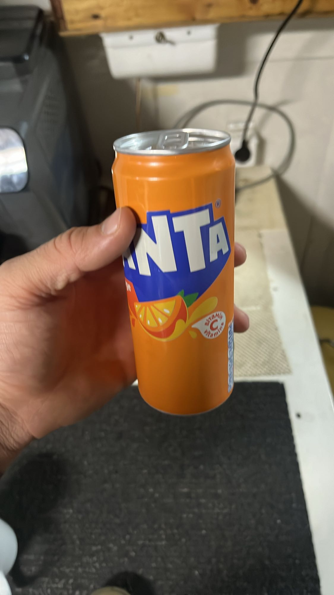 Фанта апельсиновая