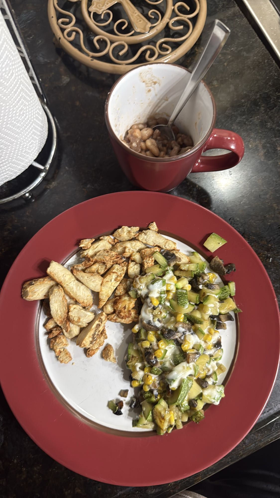 Pollo con colache y frijoles