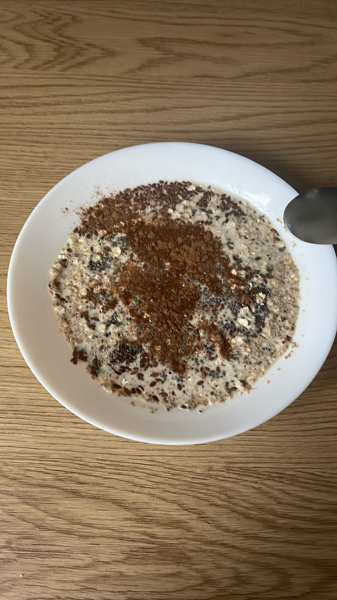 Havregrynsgröt med frön