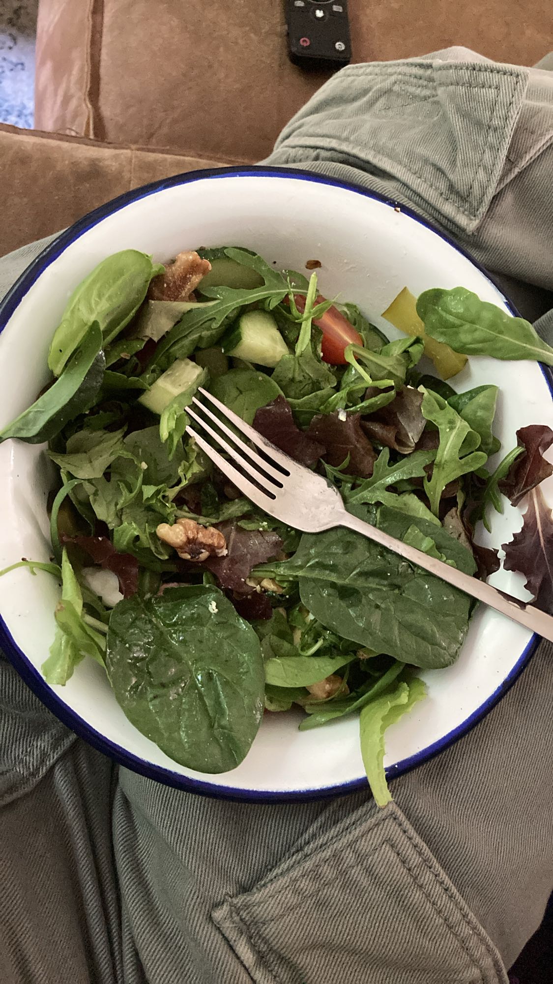 Groene salade met noten