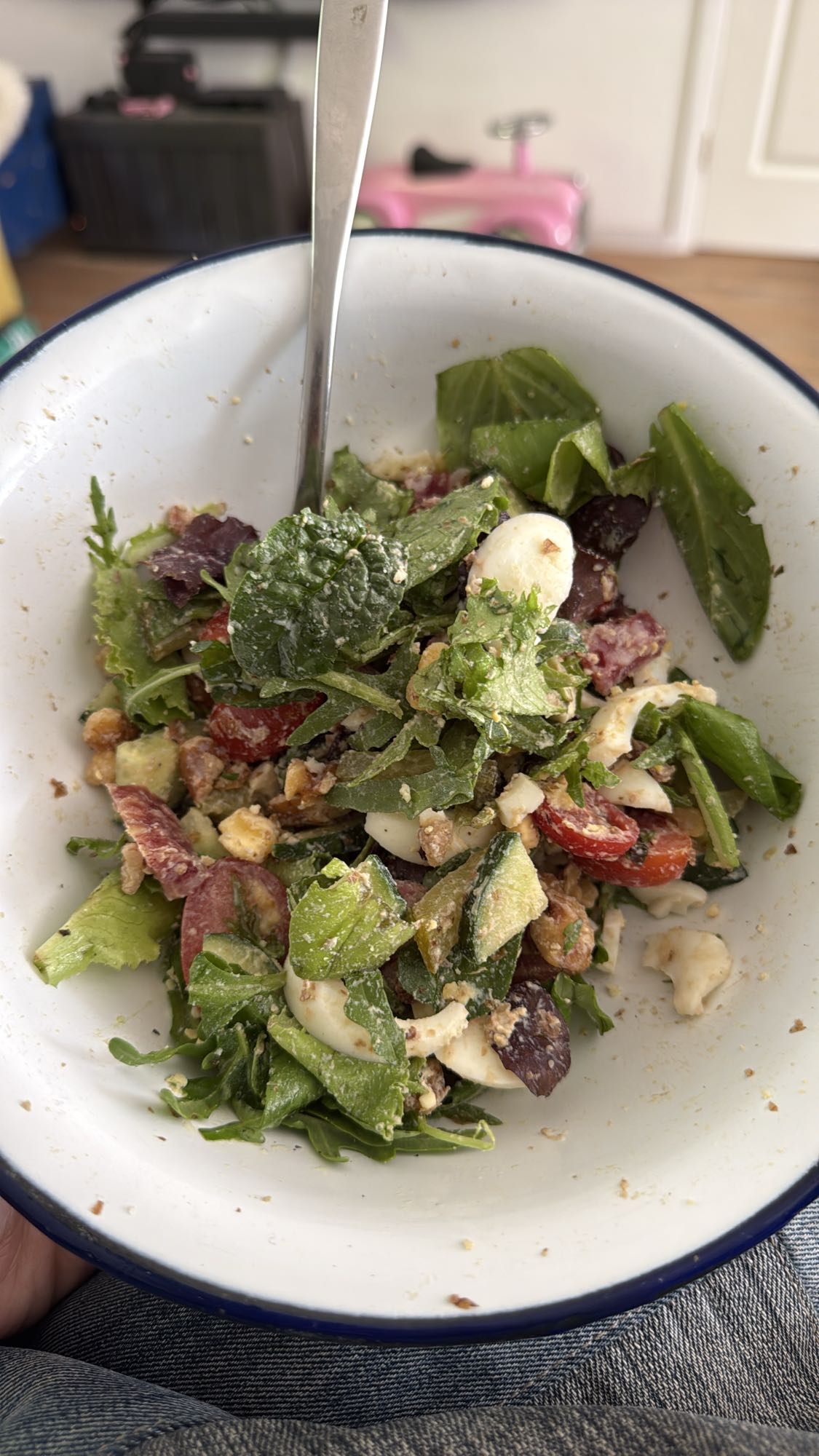 Gemengde salade met ei