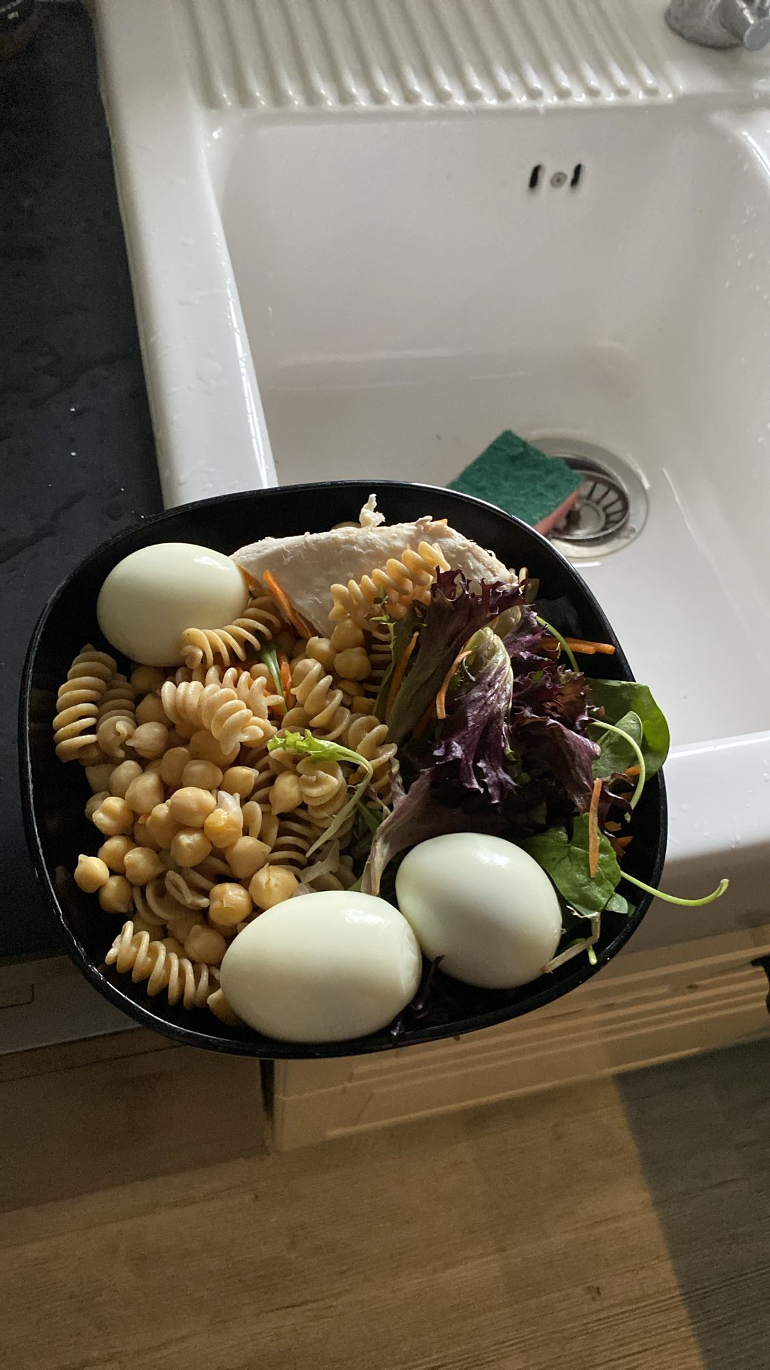 Pastasallad med ägg