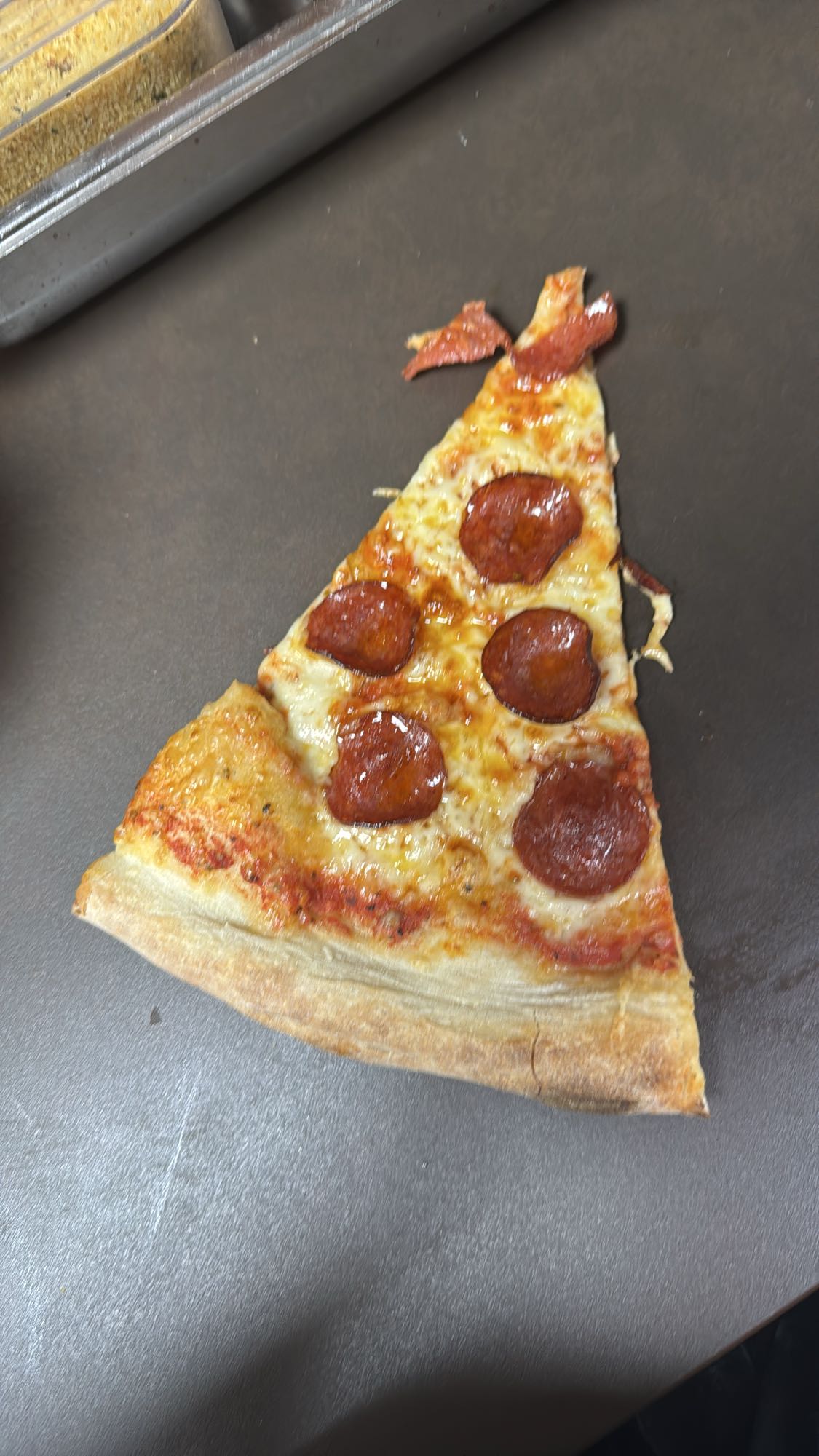 Pepperonipizza bit