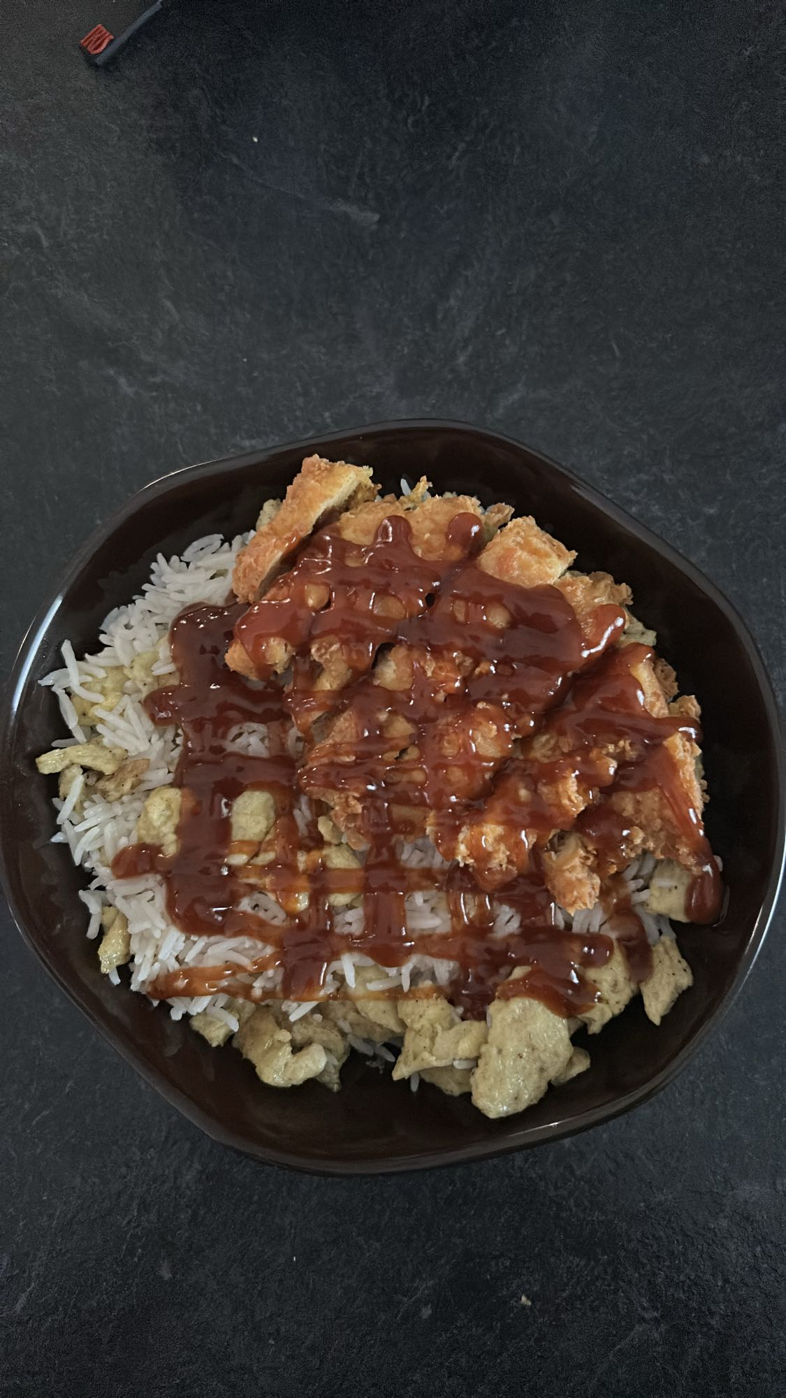 Bol riz poulet sauce