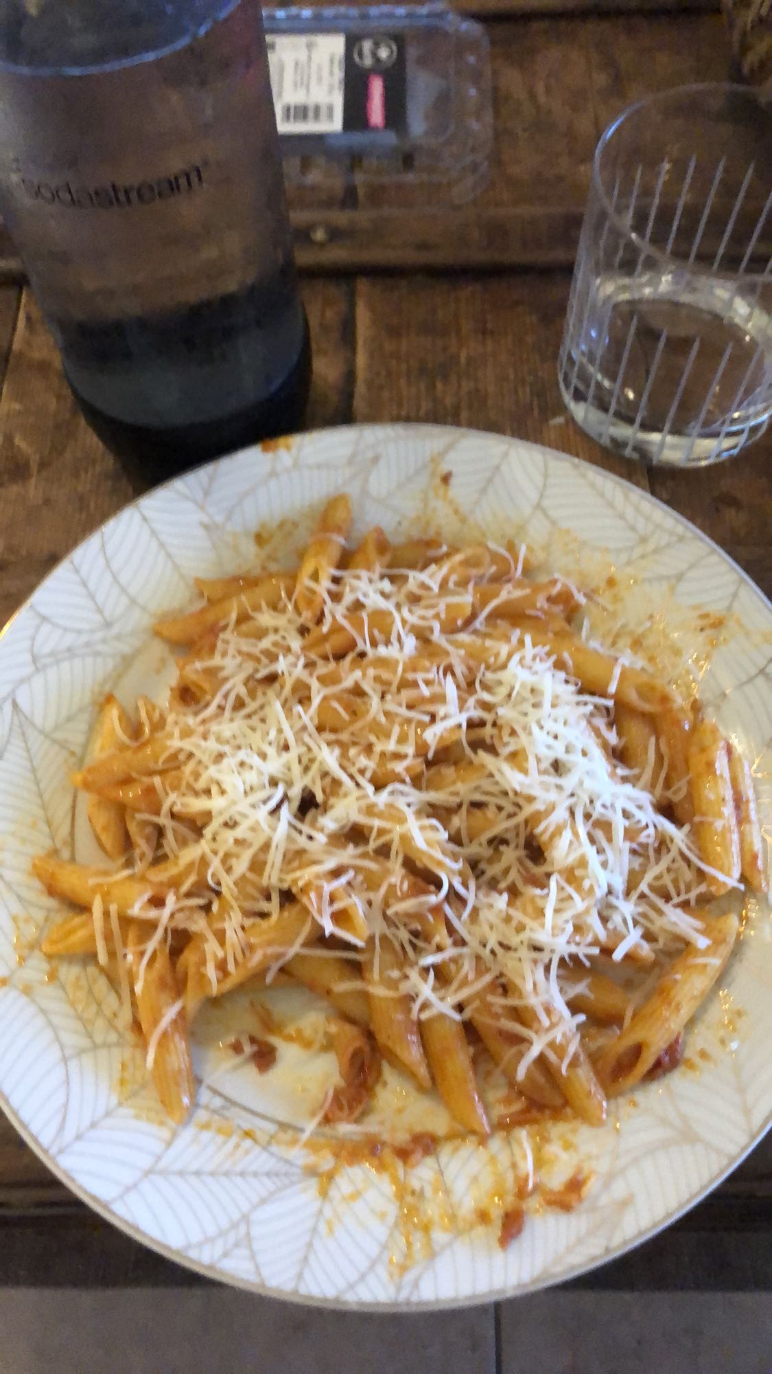 Pâtes sauce tomate fromage