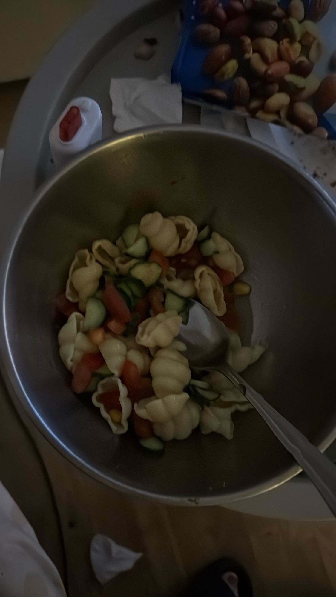 Pastasallad med grönsaker