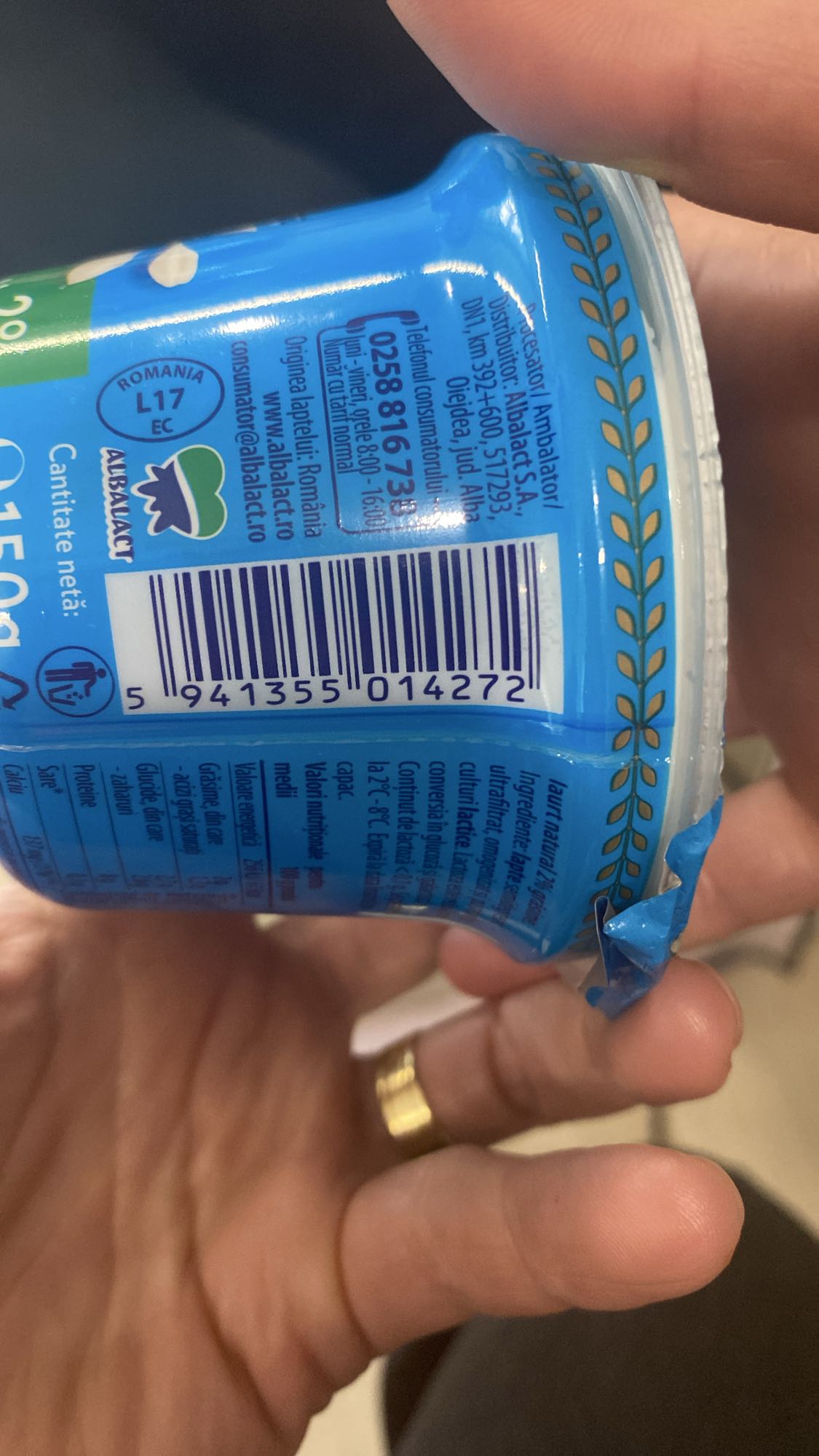 Natúr joghurt pohárban