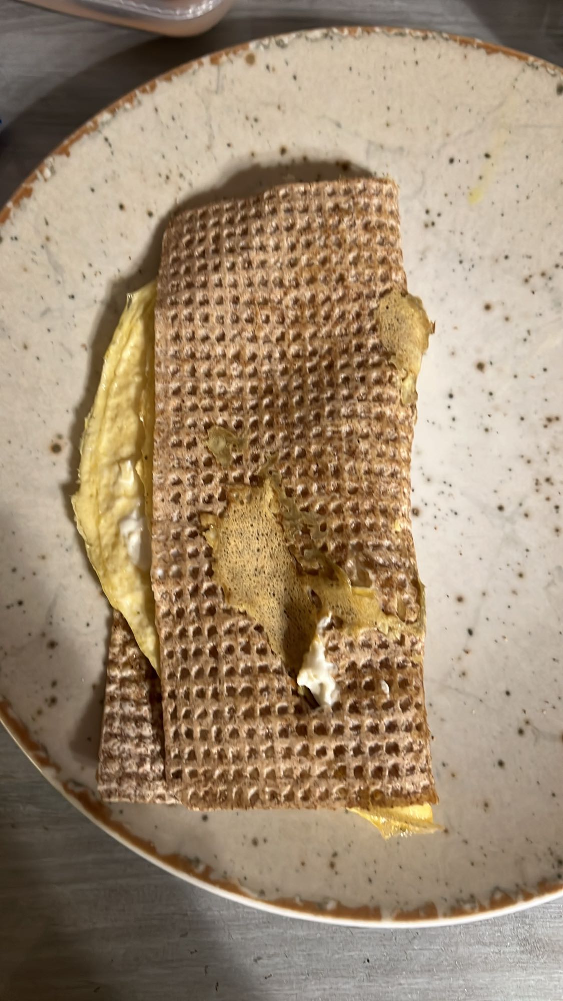 Crispbread Egg Wrap