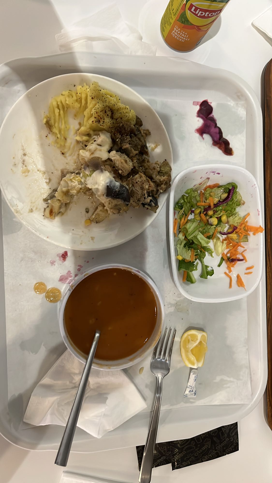 Saray tavuklu dolması ve çorba