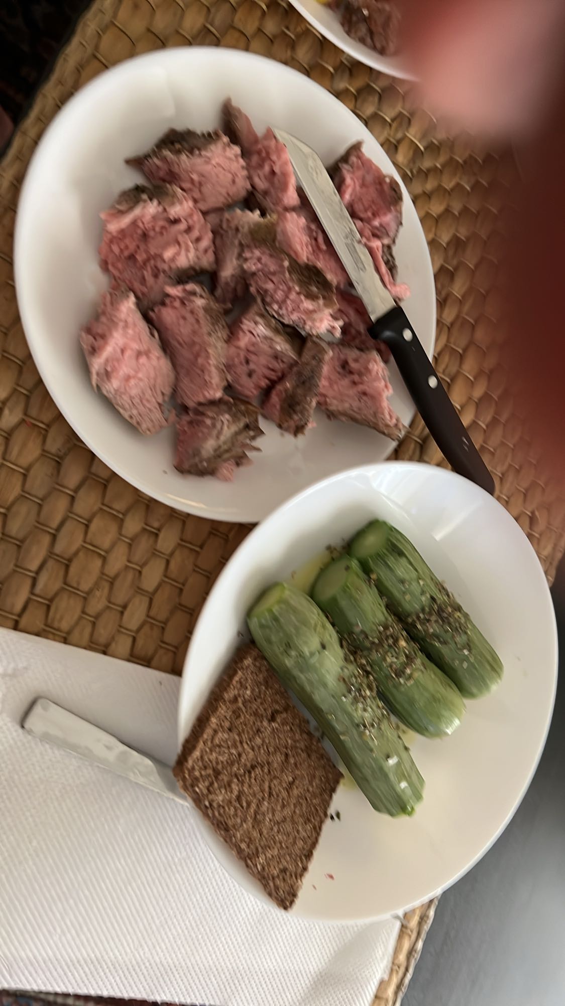 Μοσχάρι με κολοκυθάκια