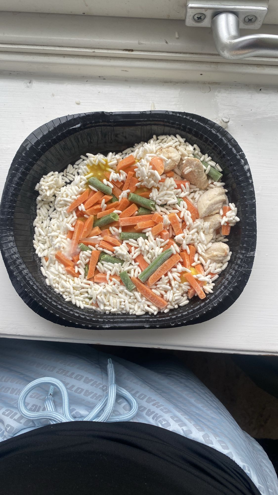 Kyckling med ris och grönsaker