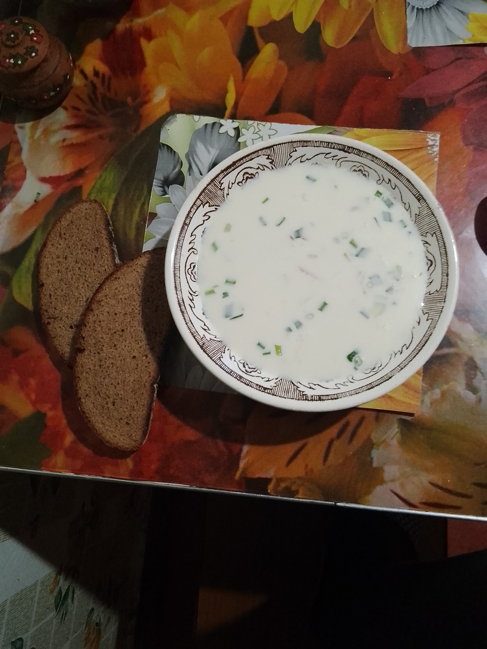 Cold soup with rye bread