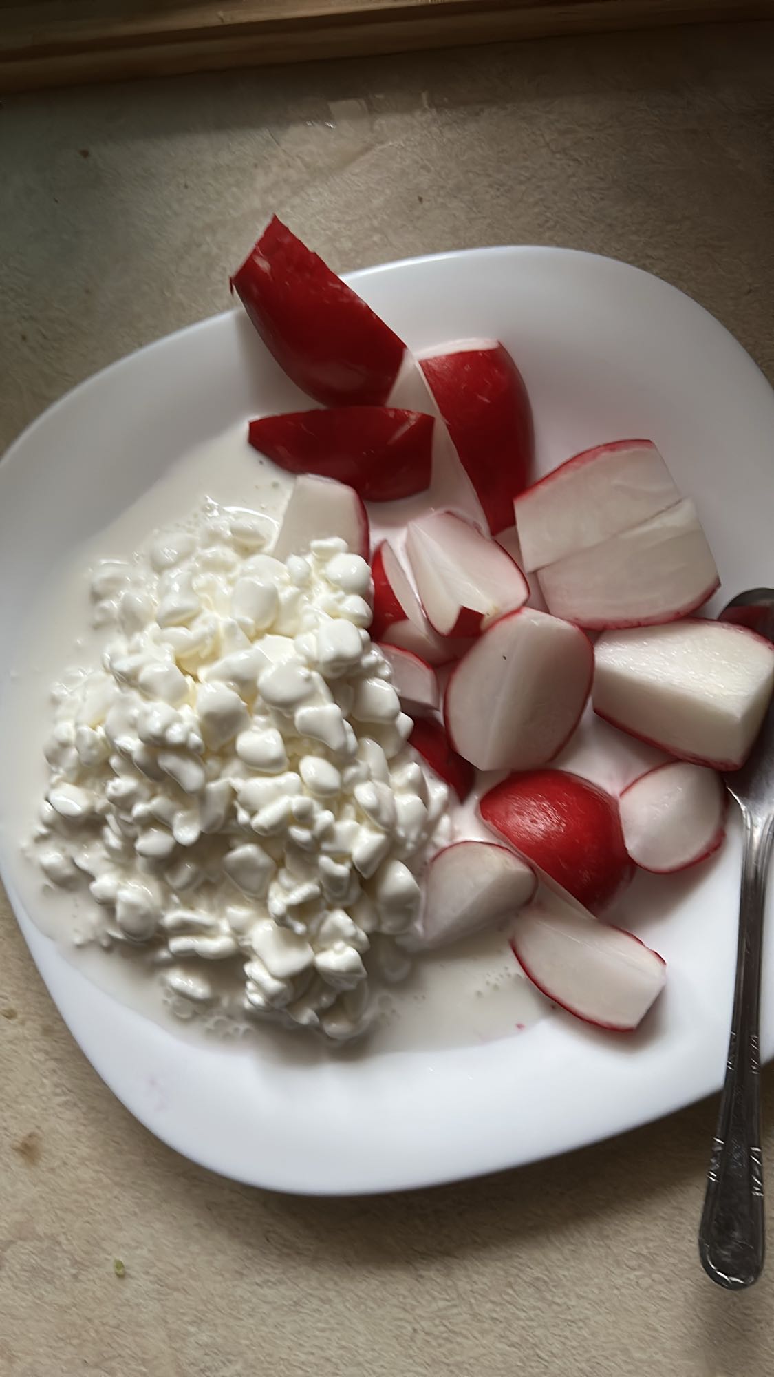 Twaróg z rzodkiewką