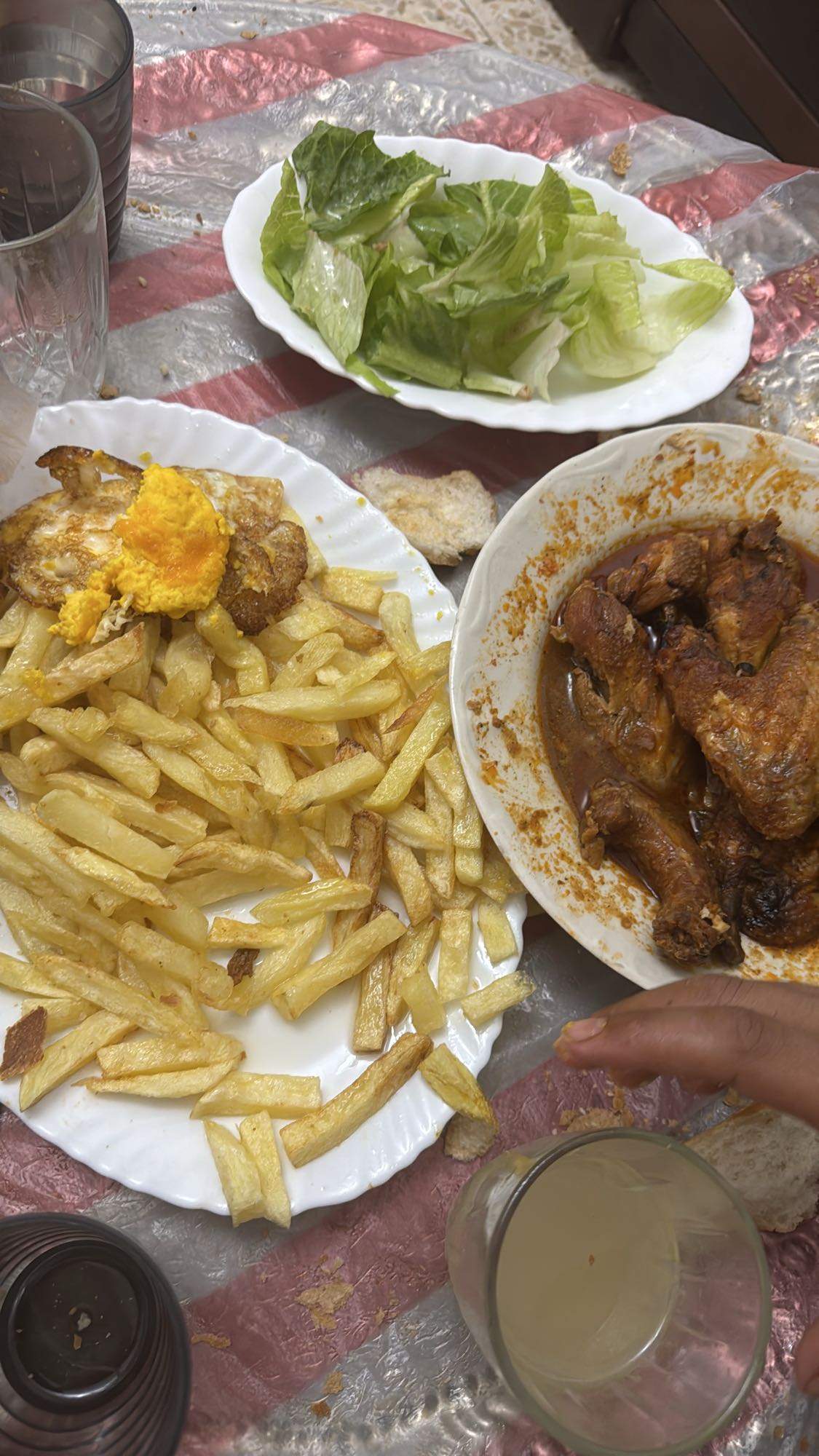 Fried Chicken & Fries