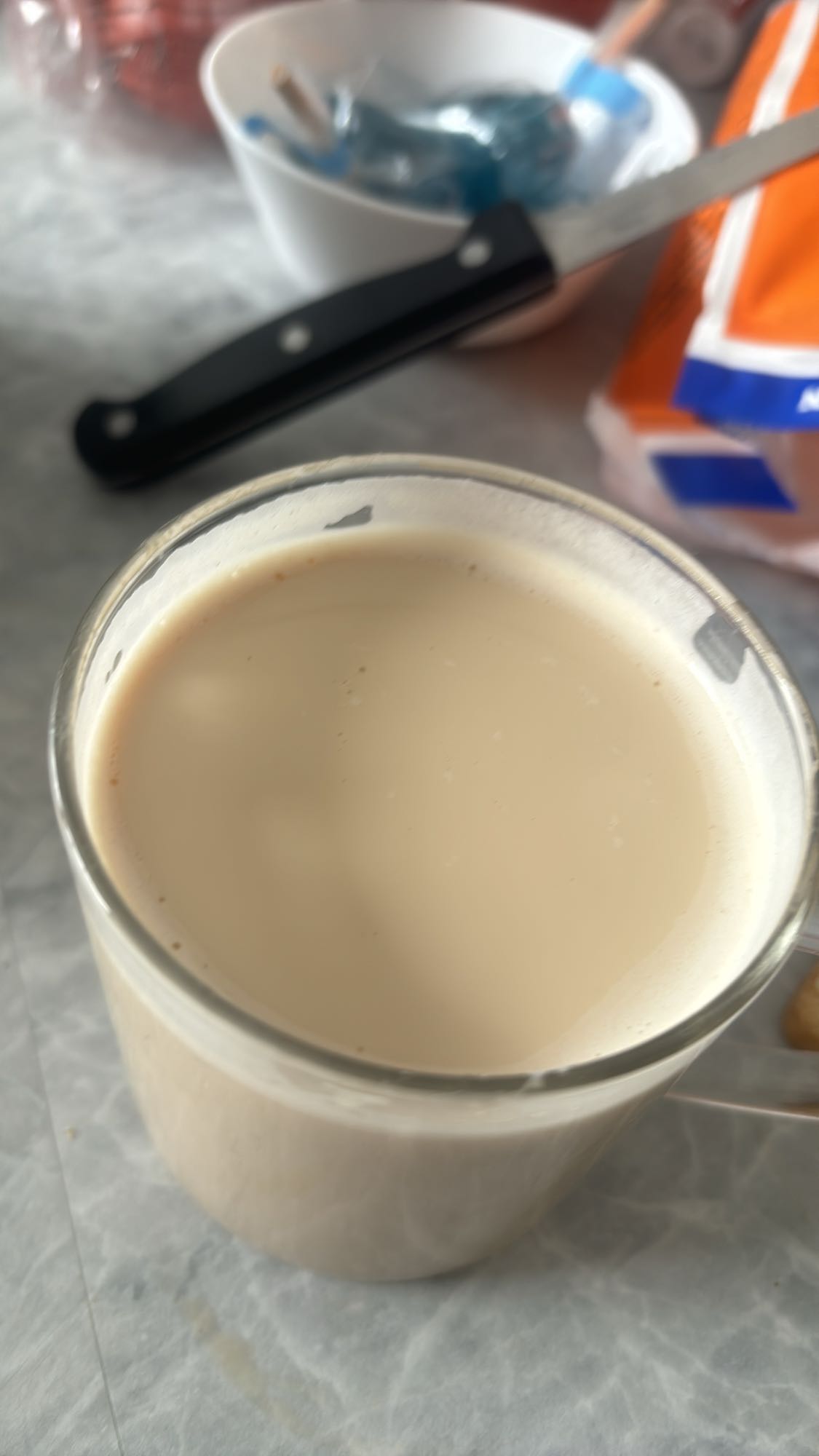 verre de lait sucré