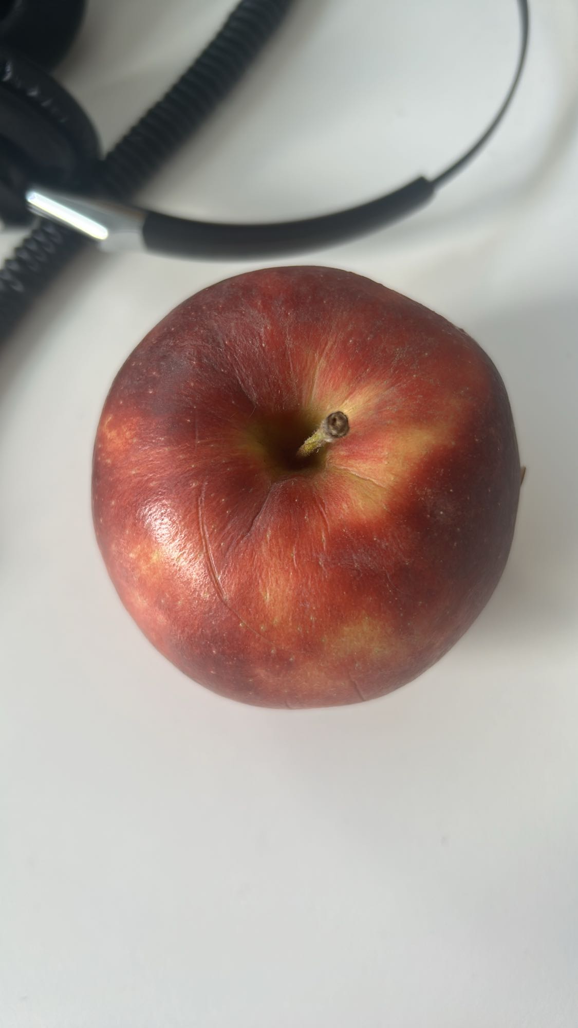 Rött äpple
