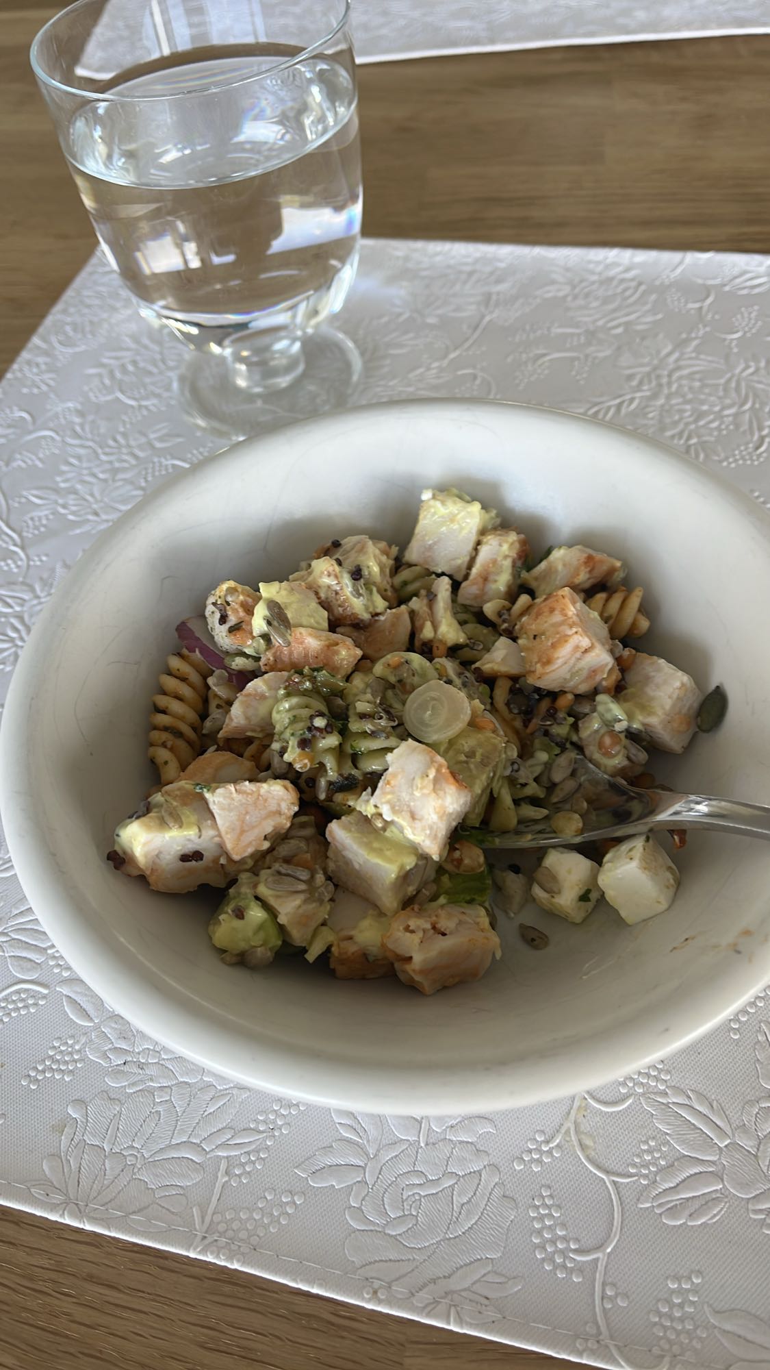 Kycklingsallad med pasta