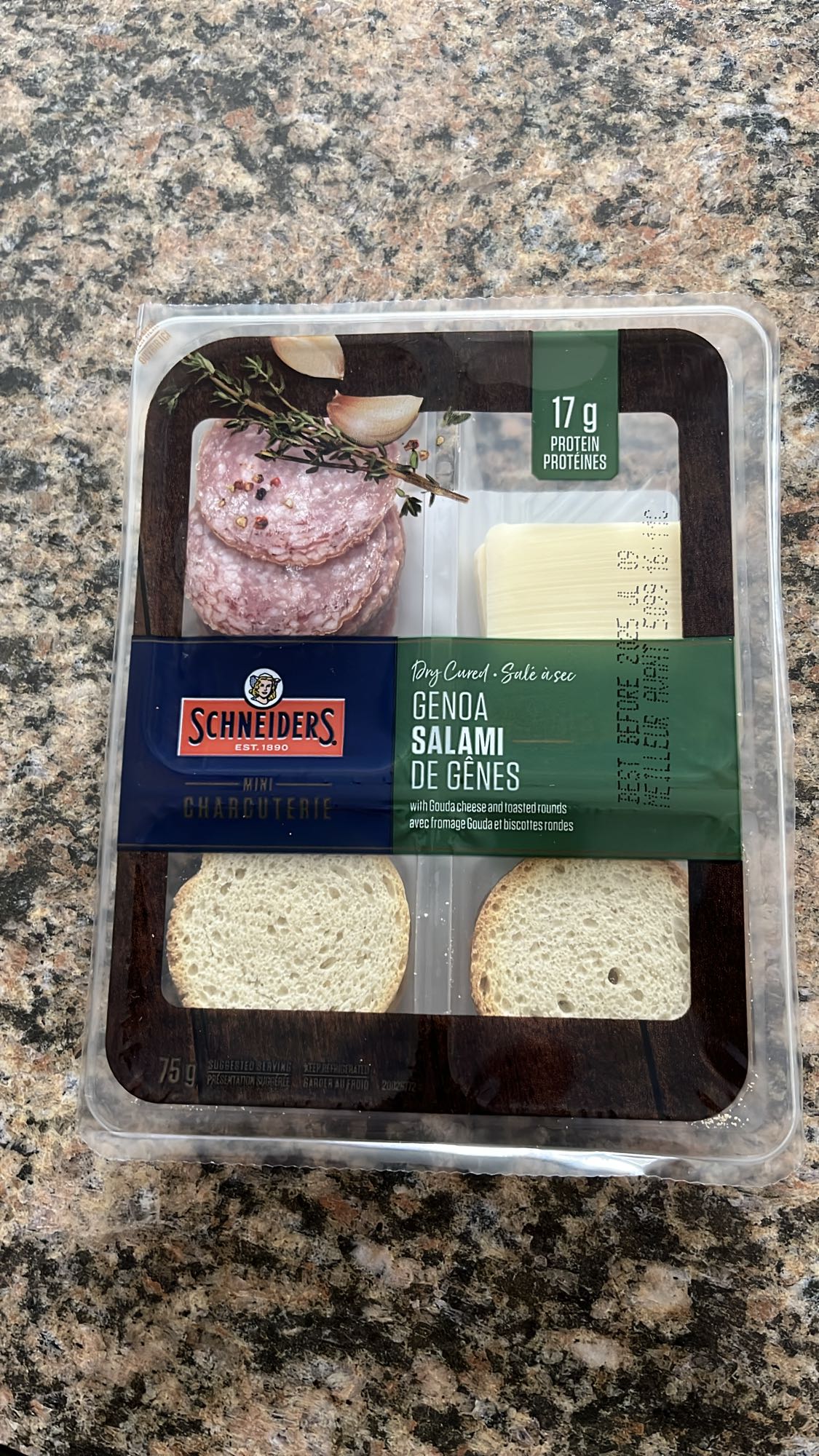 Mini charcuterie salami