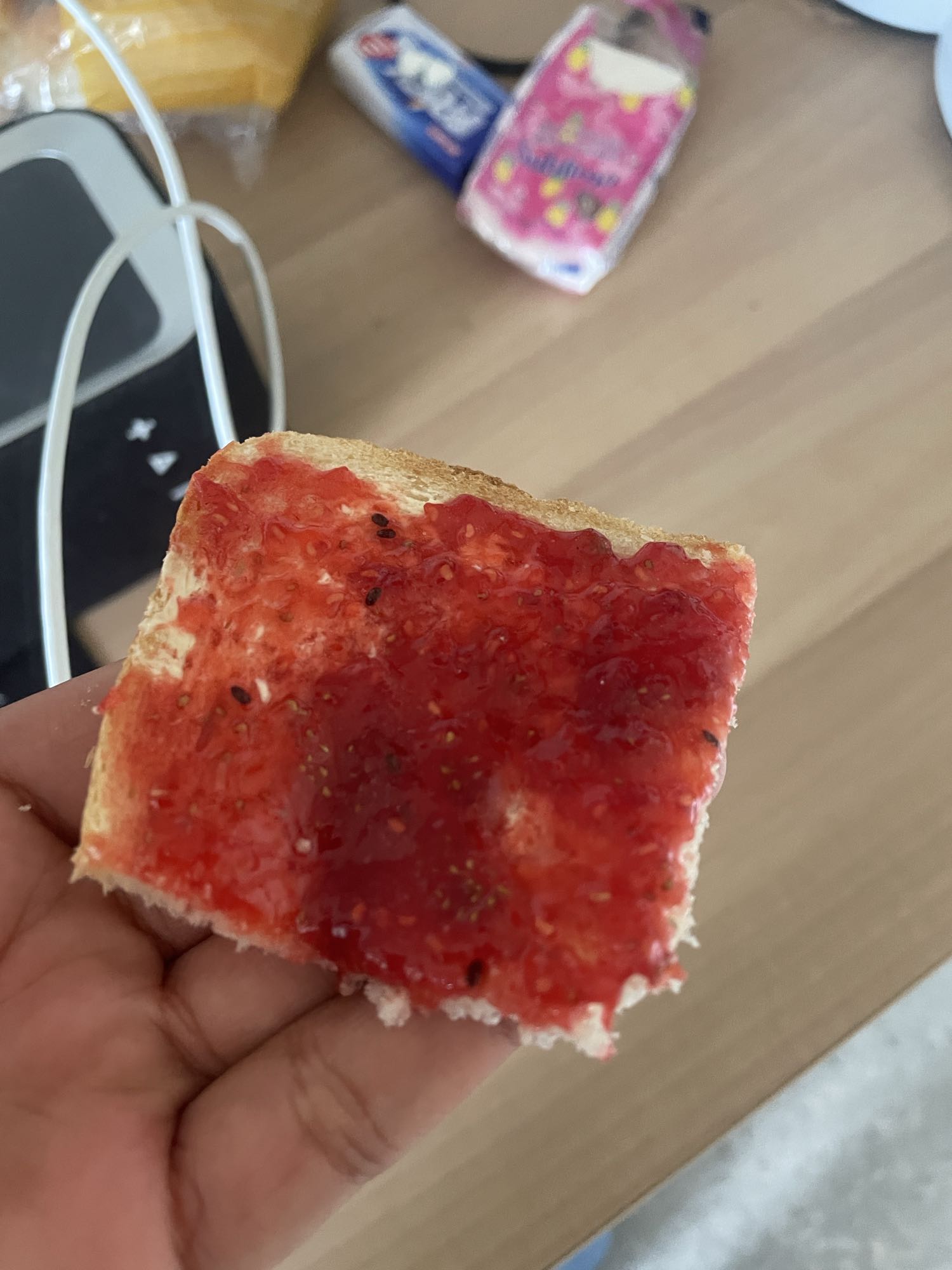 Tartine à la confiture