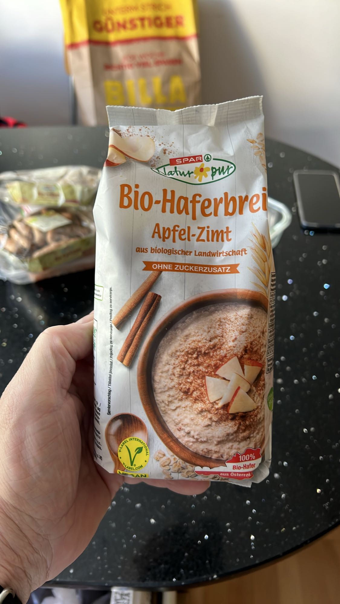 Owsianka jabłko-cynamon