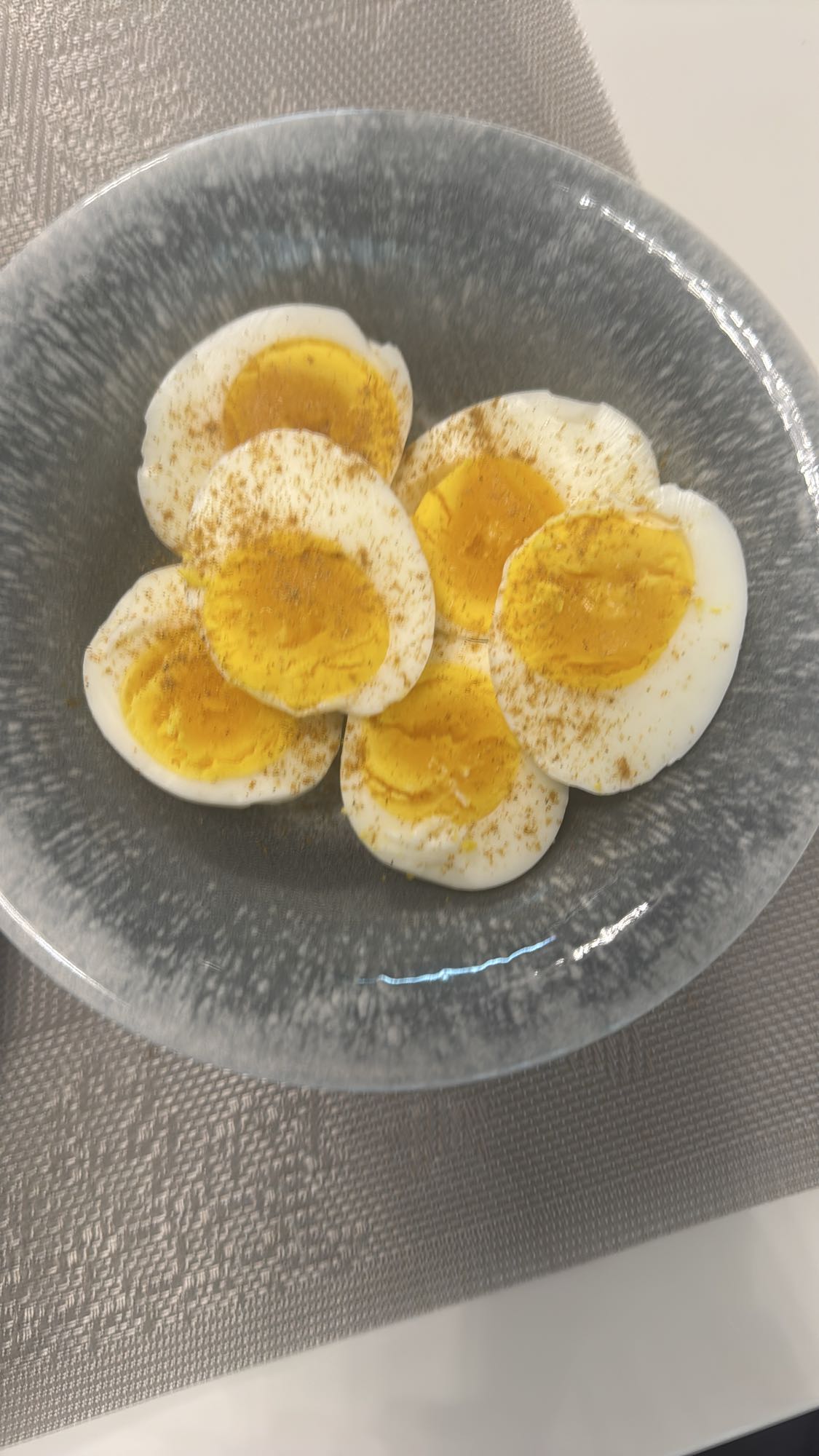 Boiled Eggs with Spice
