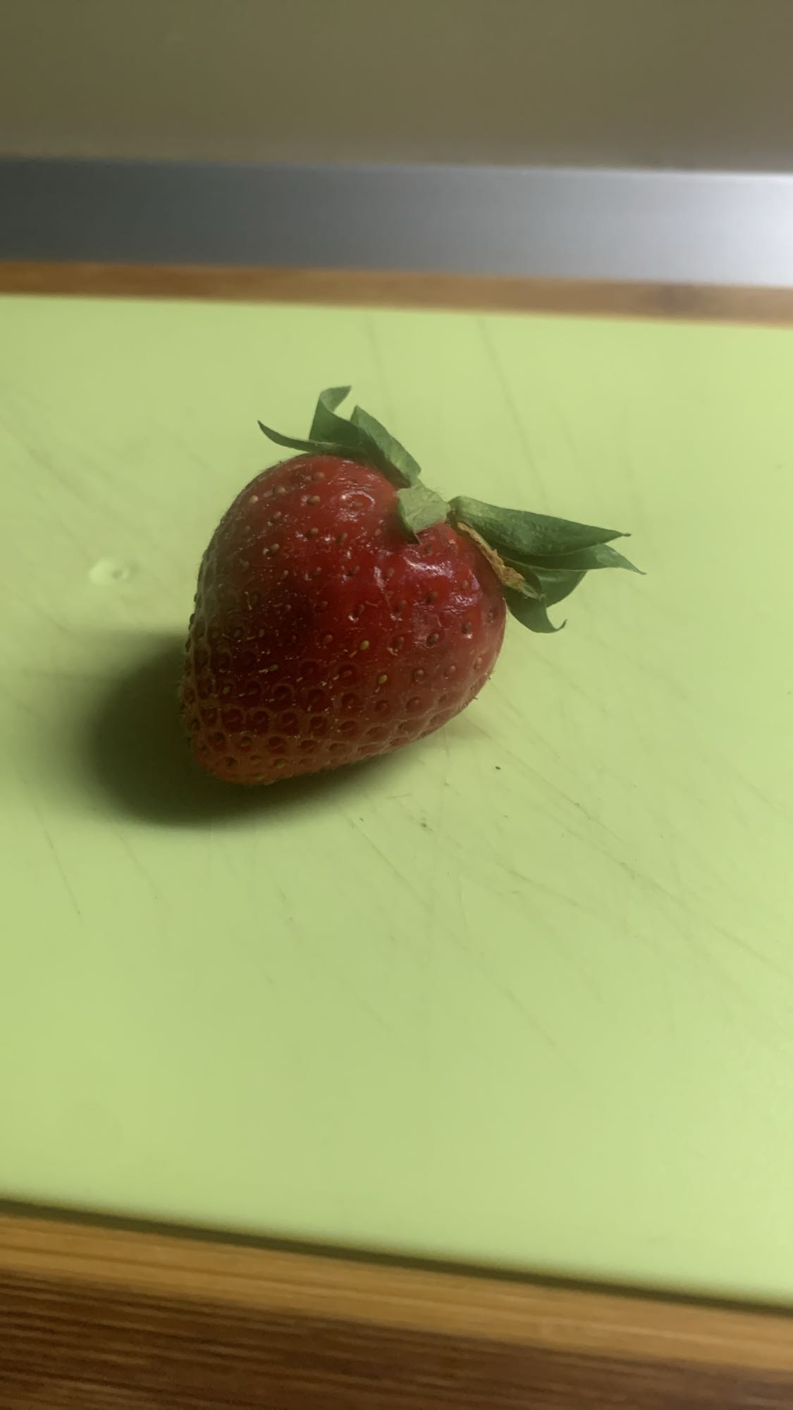 Căpșună proaspătă