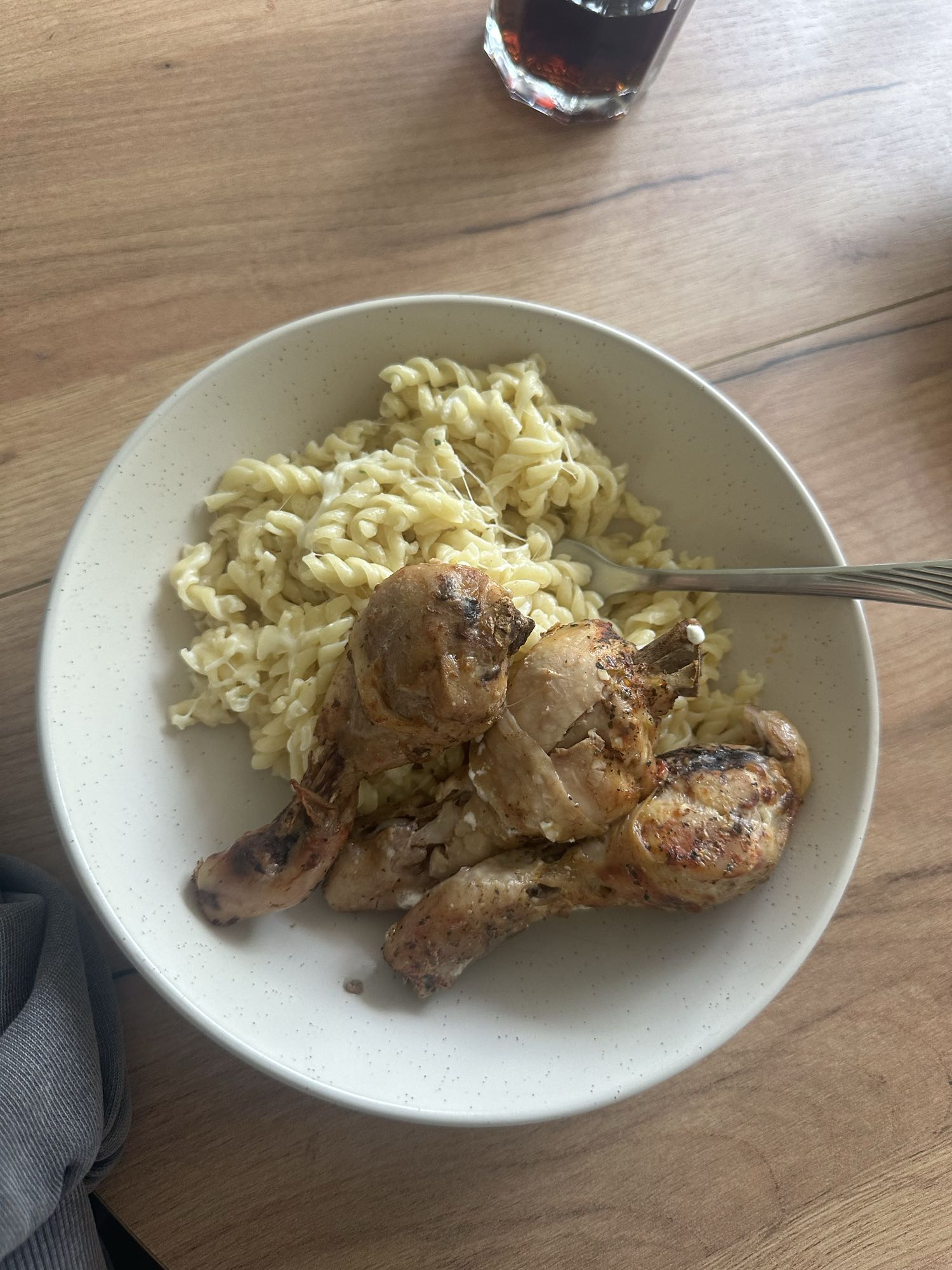 Курица с макаронами