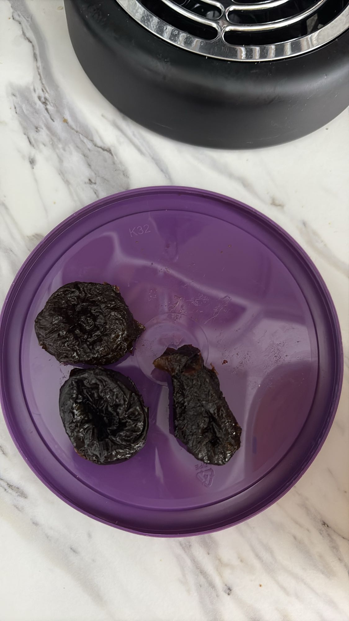 Dried prunes snack