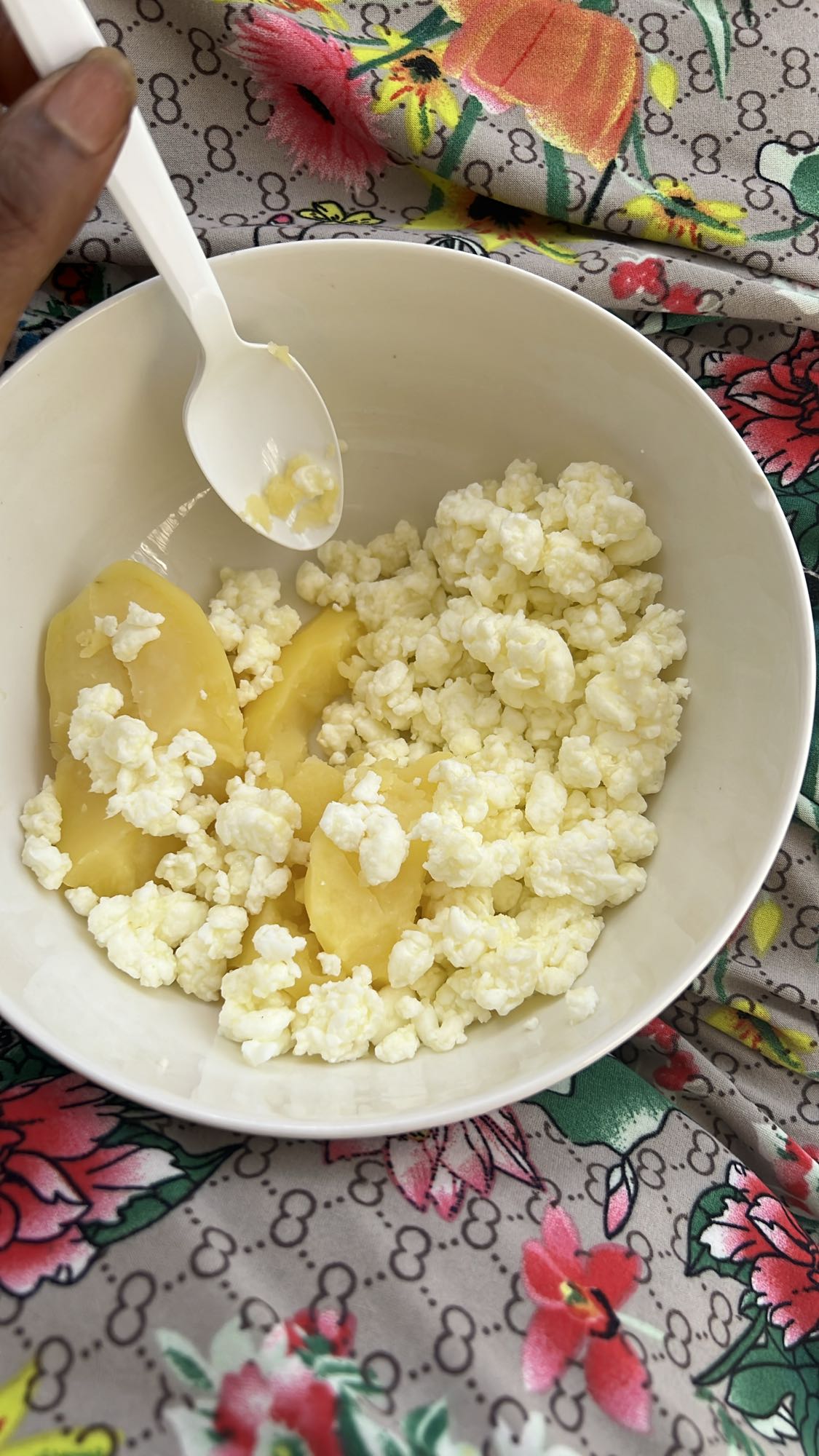 patatas con requesón