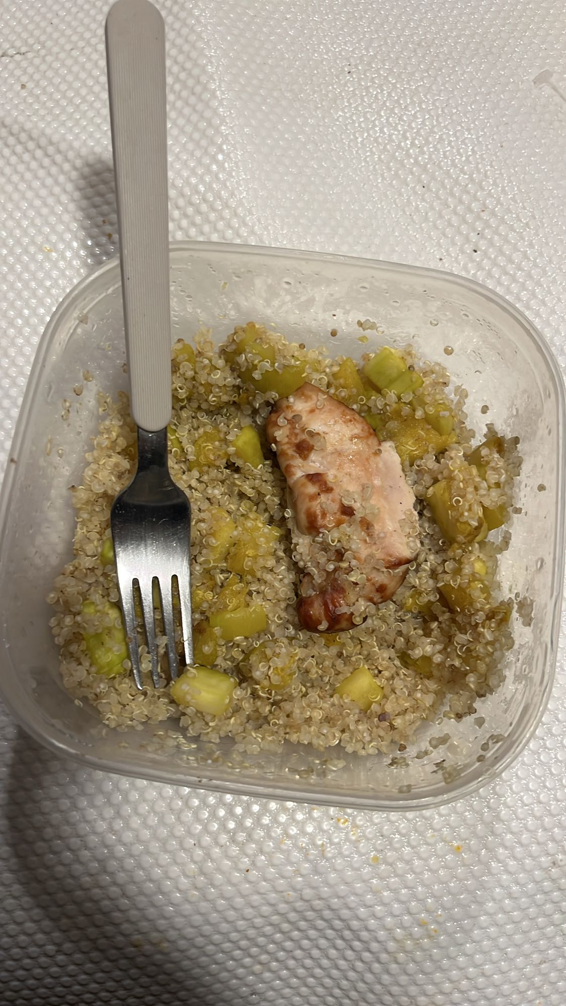 Chicken quinoa bowl