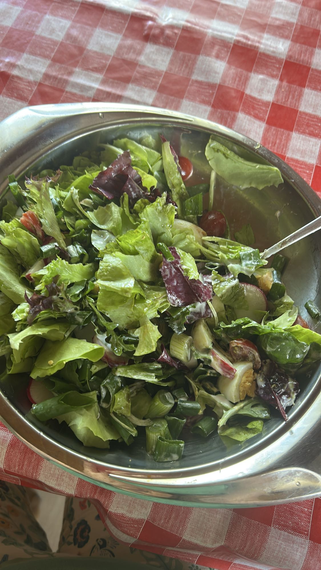 Salată verde mixtă