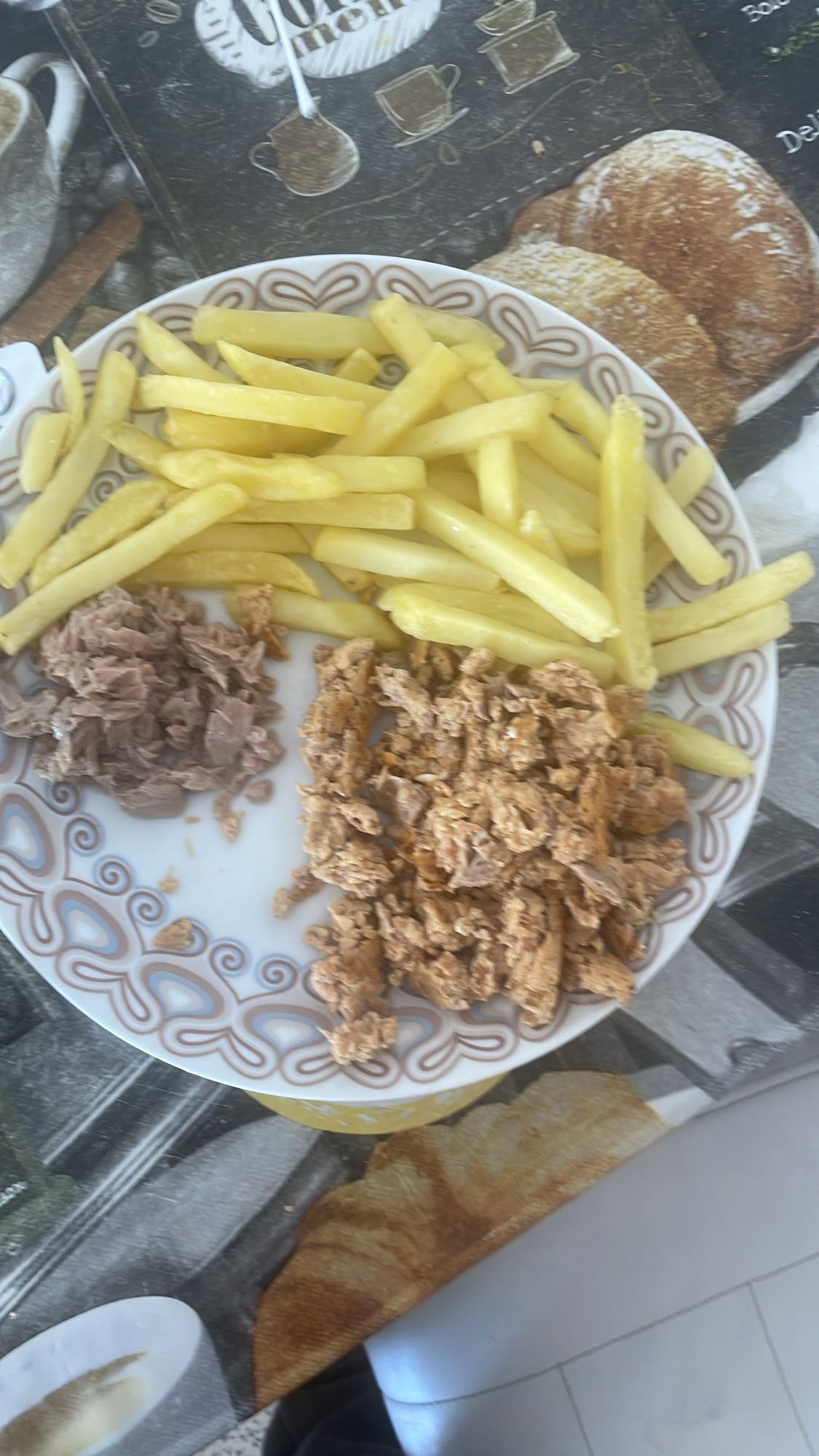 Papas con atún y pollo