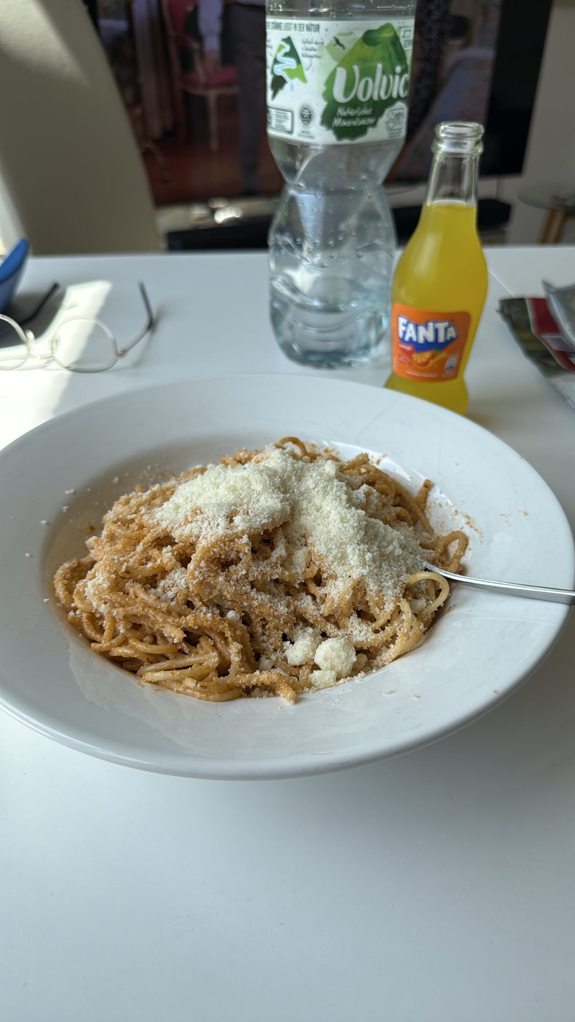 Spaghetti mit Käse und Fanta