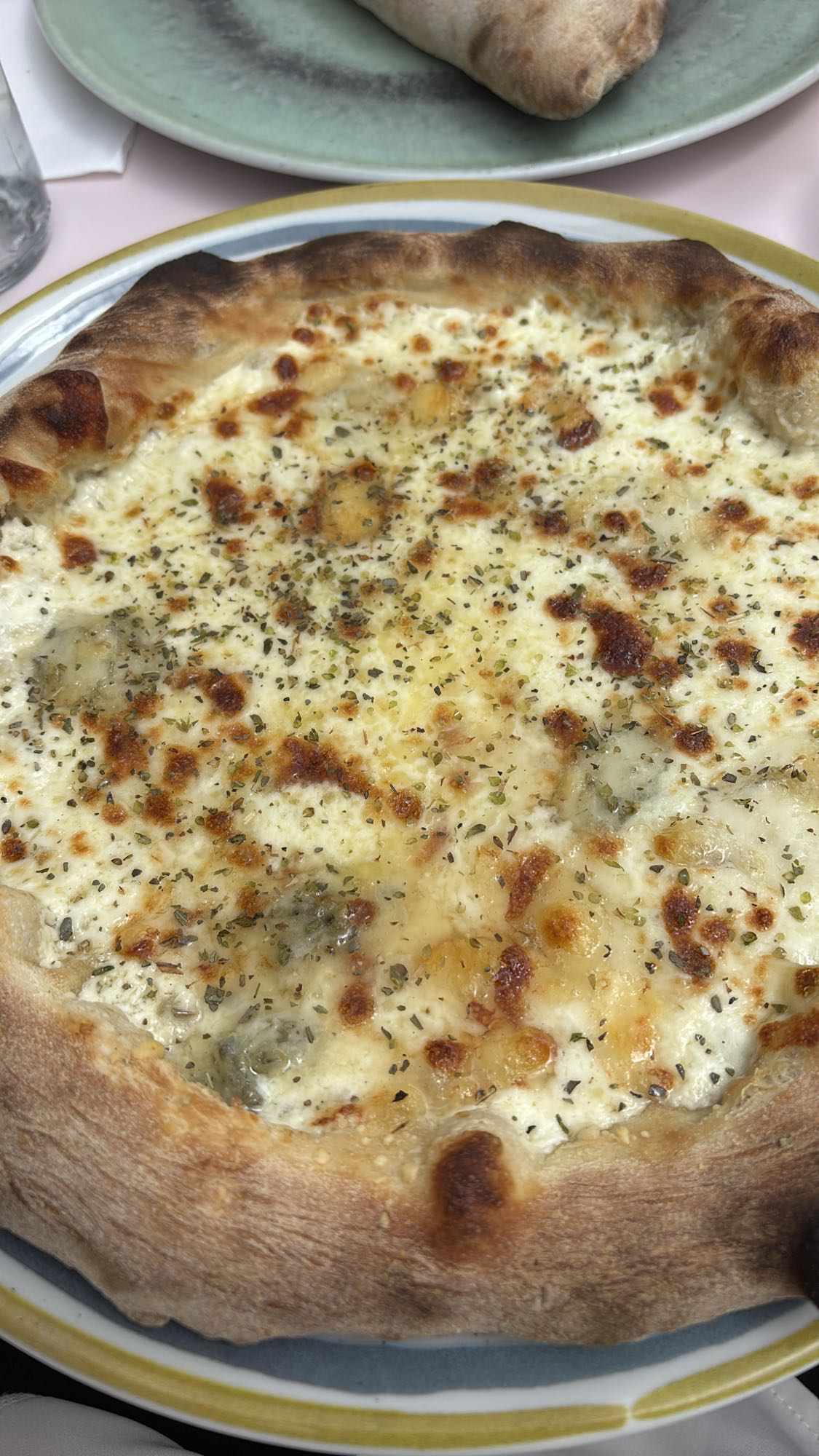 pizza quatre fromages