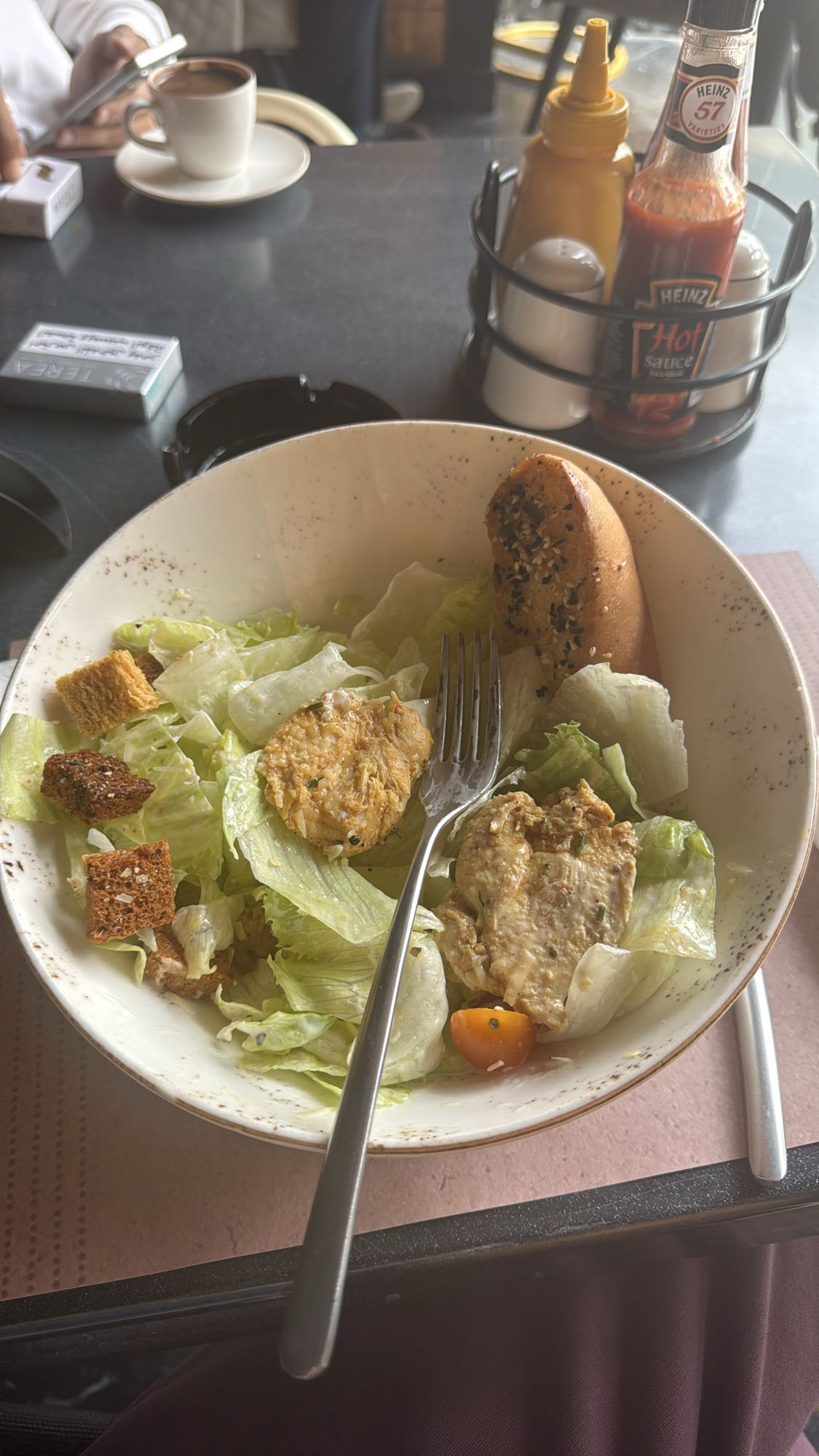 Chicken salad with bread