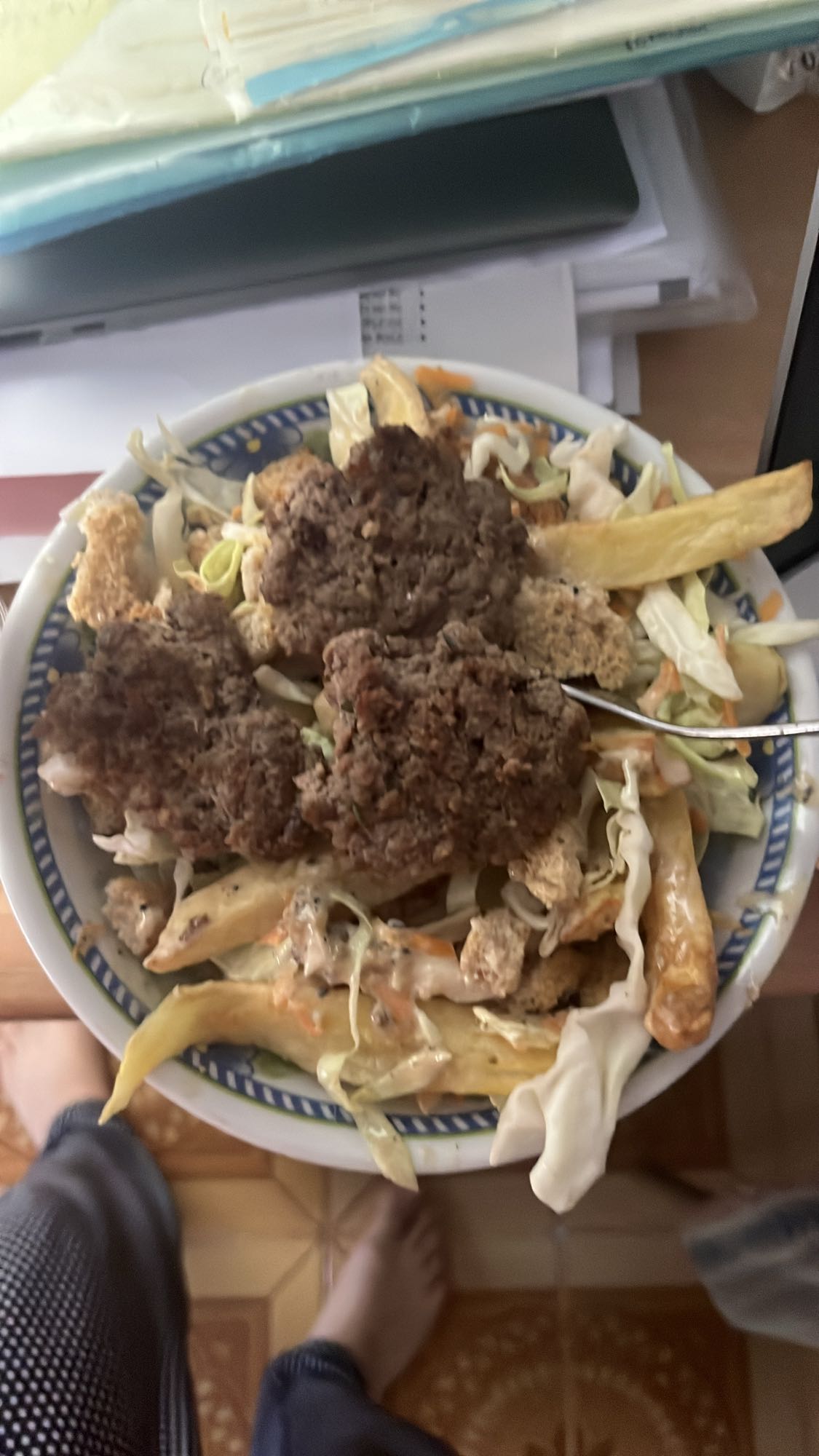 ensalada con carne y papas
