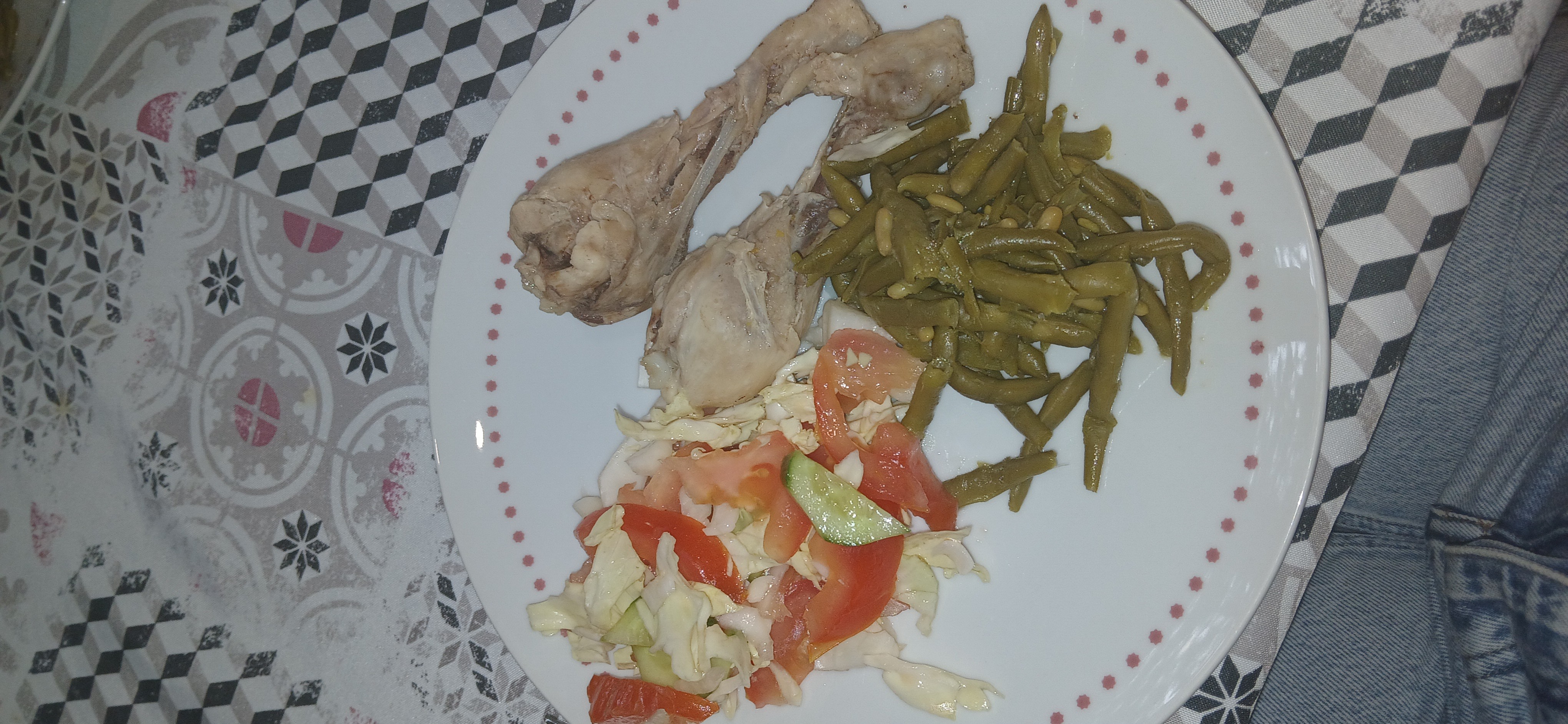 Poulet haricots verts salade