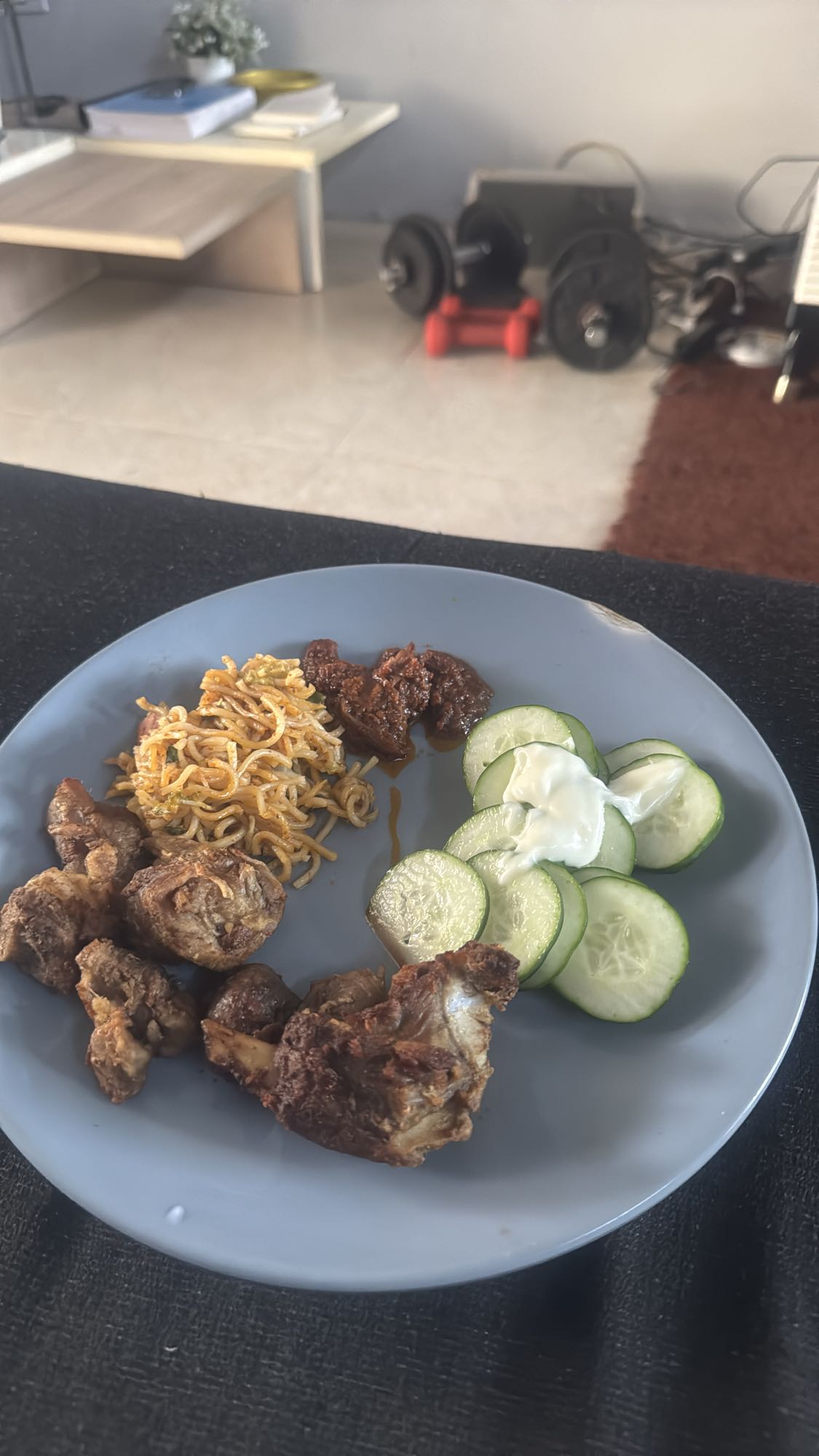 Fried meat with noodles